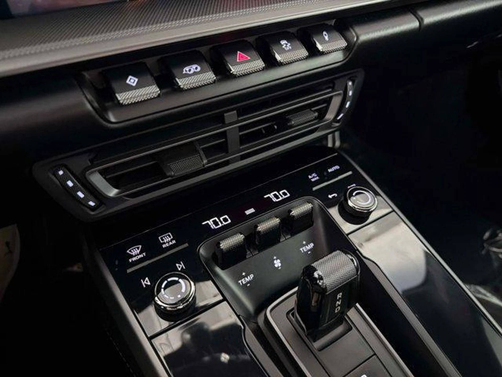 mph035_4234367796_w_Kd_WP_Uth_B_Dai_Vh4p_FU_Xlczz_RHDU_eec77ae8c3