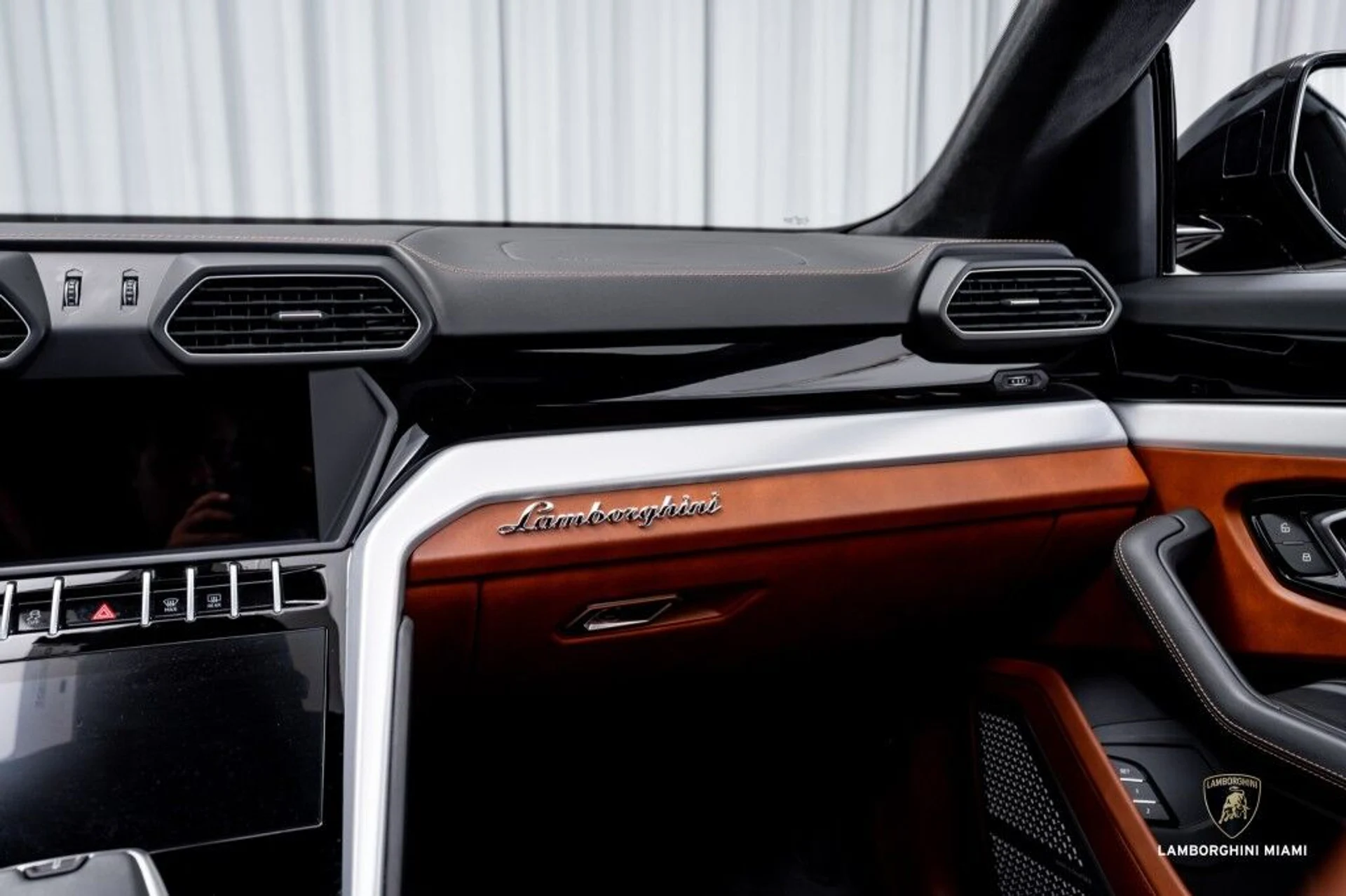 mph035_4246805285_dcd2e0bcda28e058c549af16321fcf27_d5d6759ebc