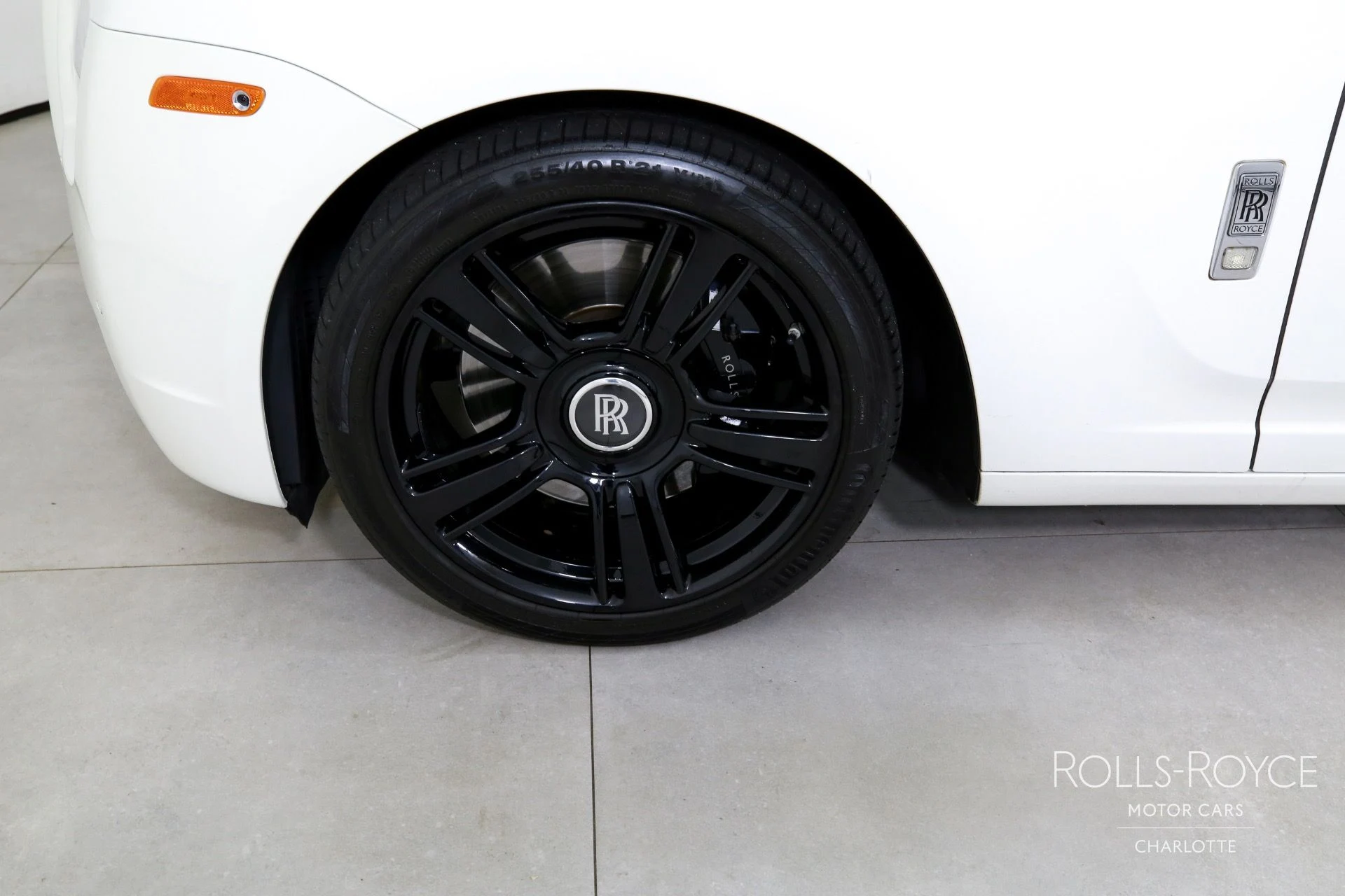 mph035_42500565_Used_2012_Rolls_Royce_Ghost_1754583804_b282dea018