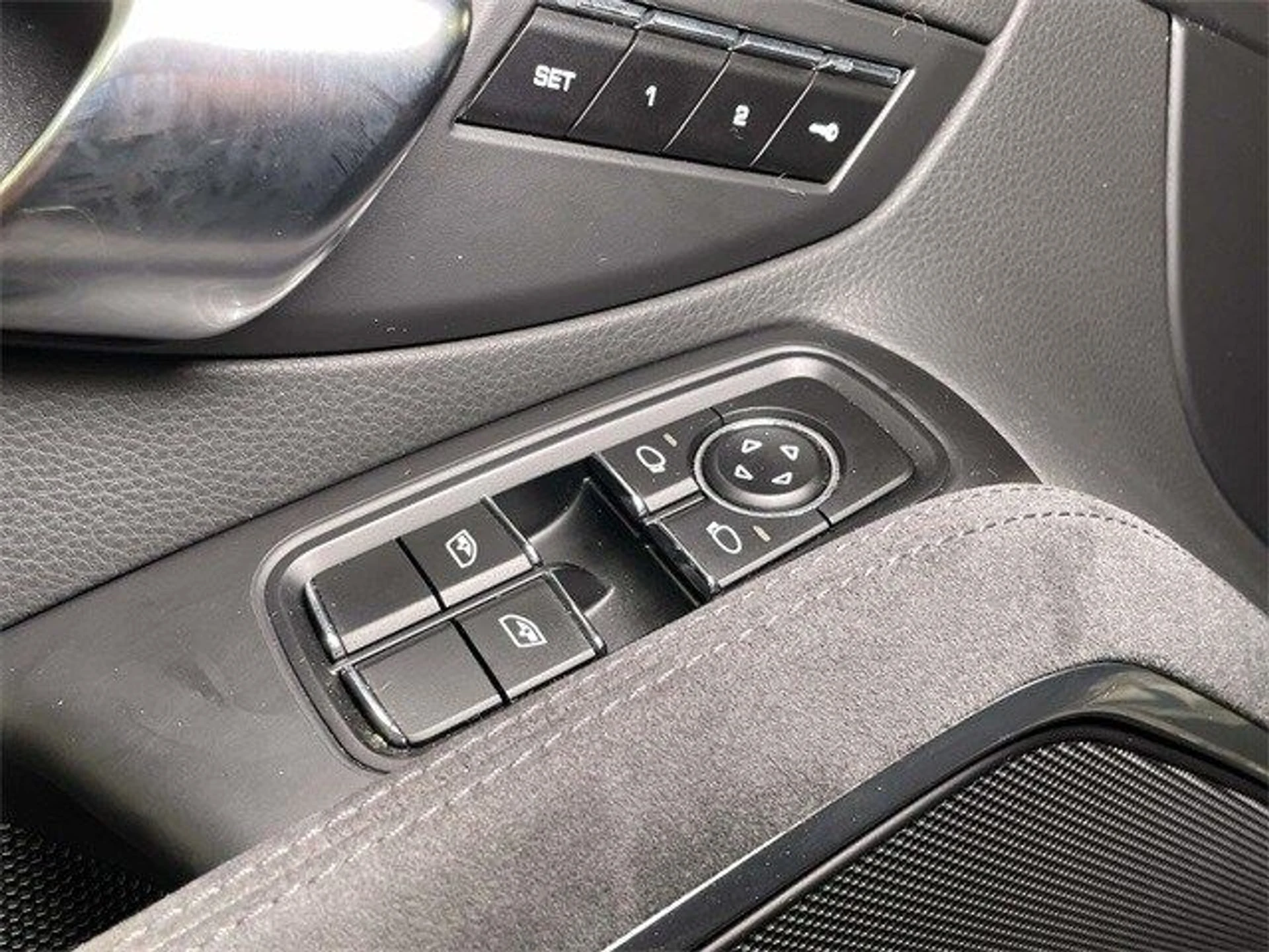 mph035_4254135030_7adc41880a614dbc62124c14bbed4529x_7ab0a2a6b4