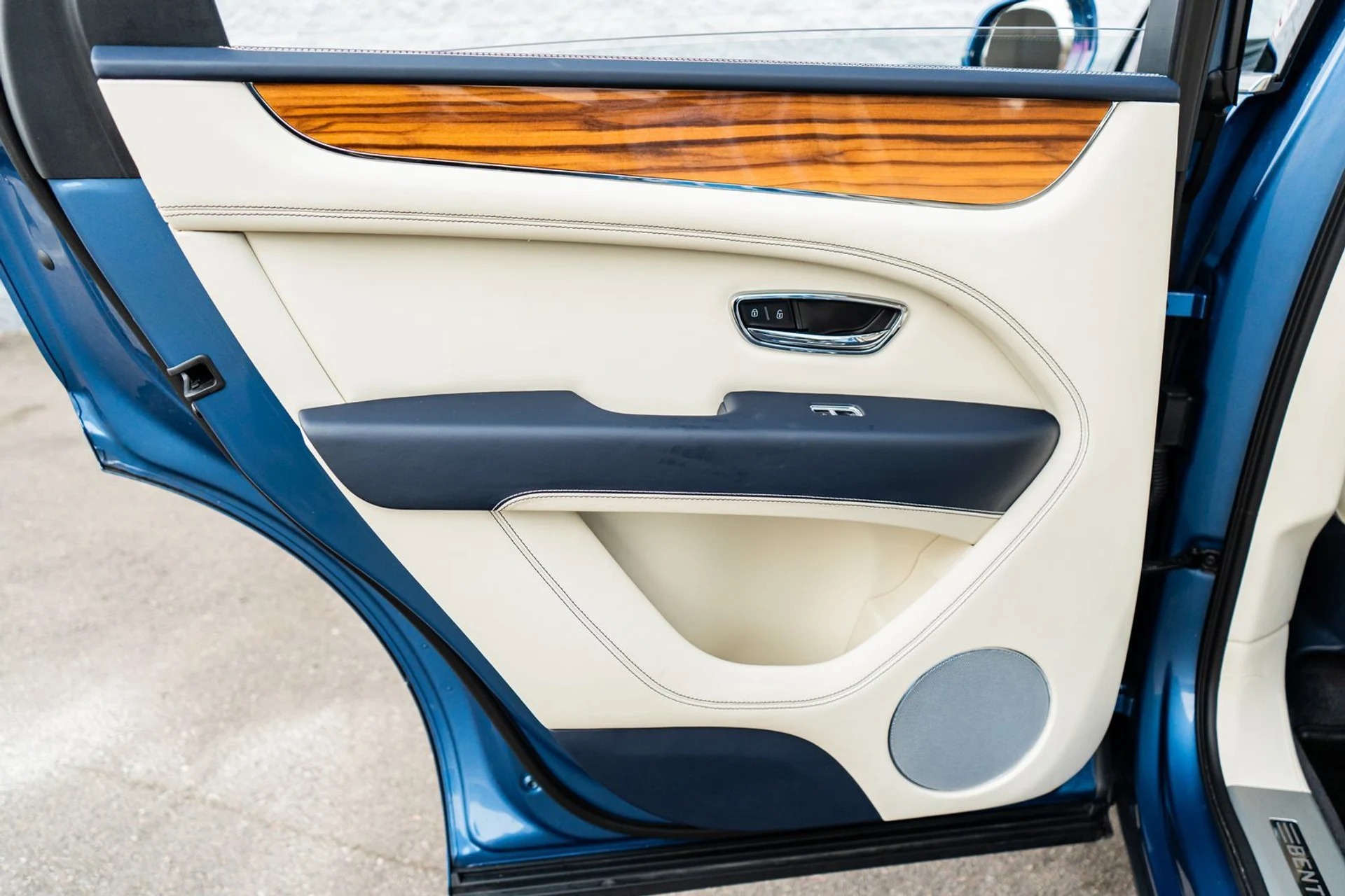 mph035_426777371_401b36a1_fd7a_4210_bc6a_0d8b93794c08_a2af912ae0