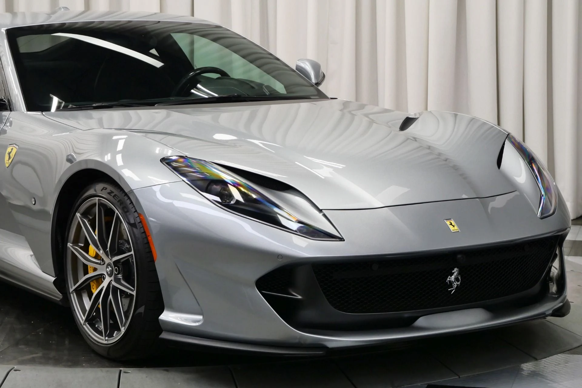mph035_4269464641_Used_2019_Ferrari_812_Superfast_1749838737_7aea1cd68a