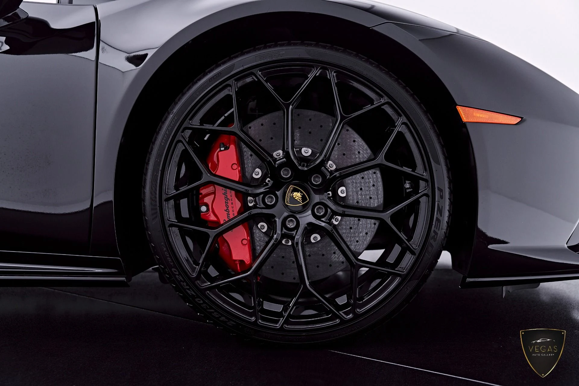 mph035_4273013926_Used_2024_Lamborghini_Huracan_EVO_Base_1783505119_42505d2f70