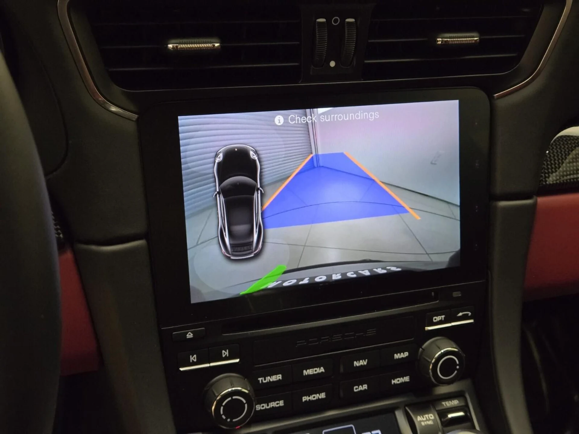 mph035_428623843_Used_2019_Porsche_911_1763542665_925bc8755b