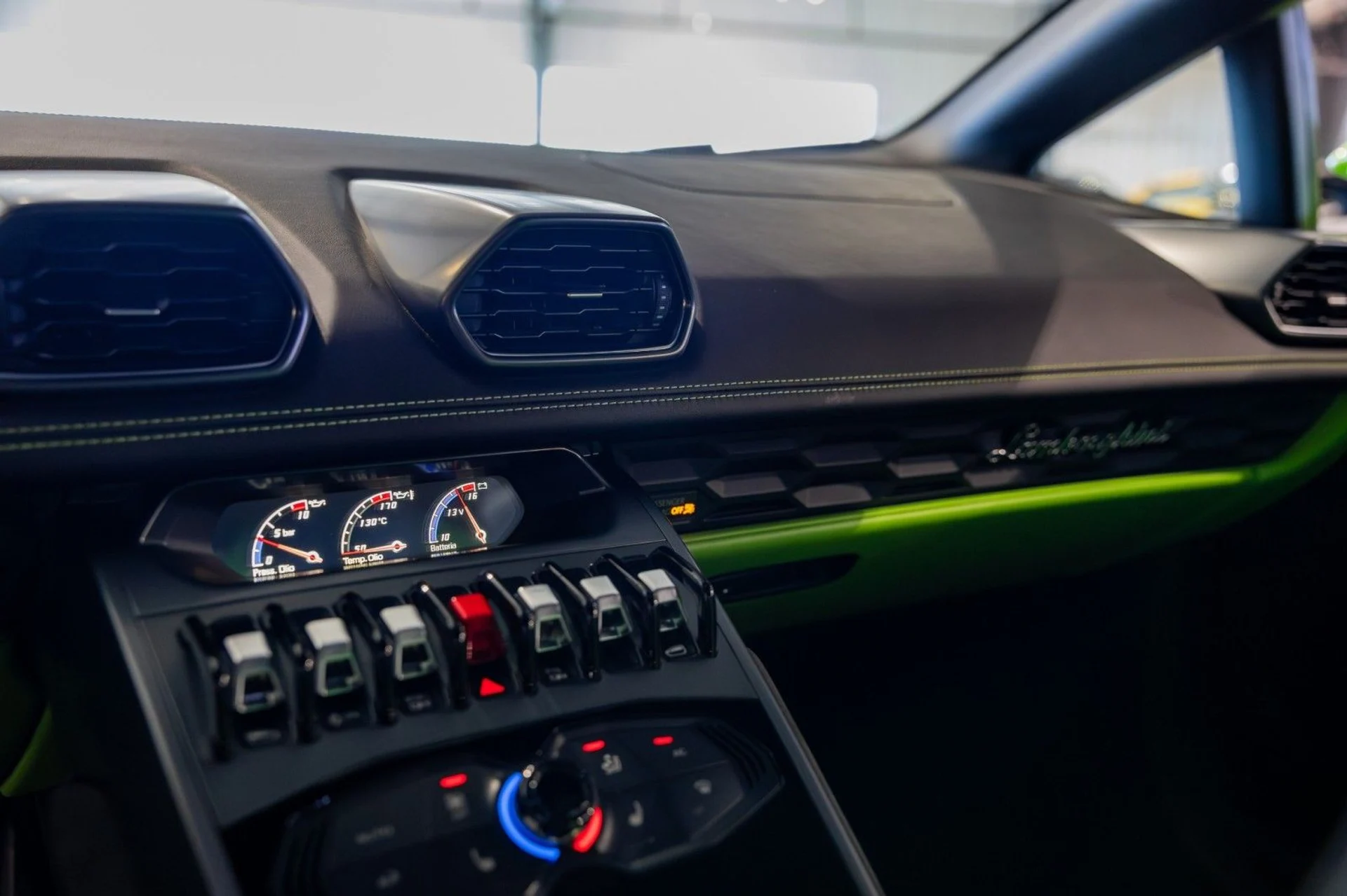 mph035_4287595946_dg_61f7a38323