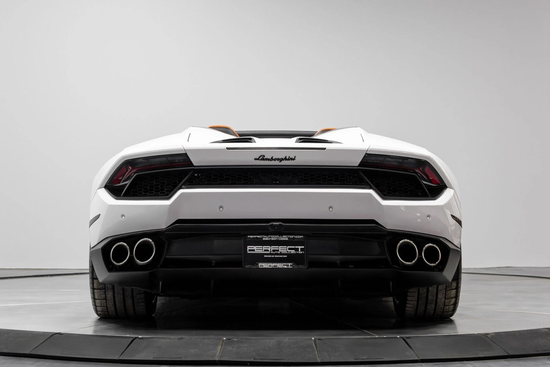 mph035_4287629326_Used_2019_Lamborghini_Huracan_LP_580_2_S_1770412340_0d77d2d51c