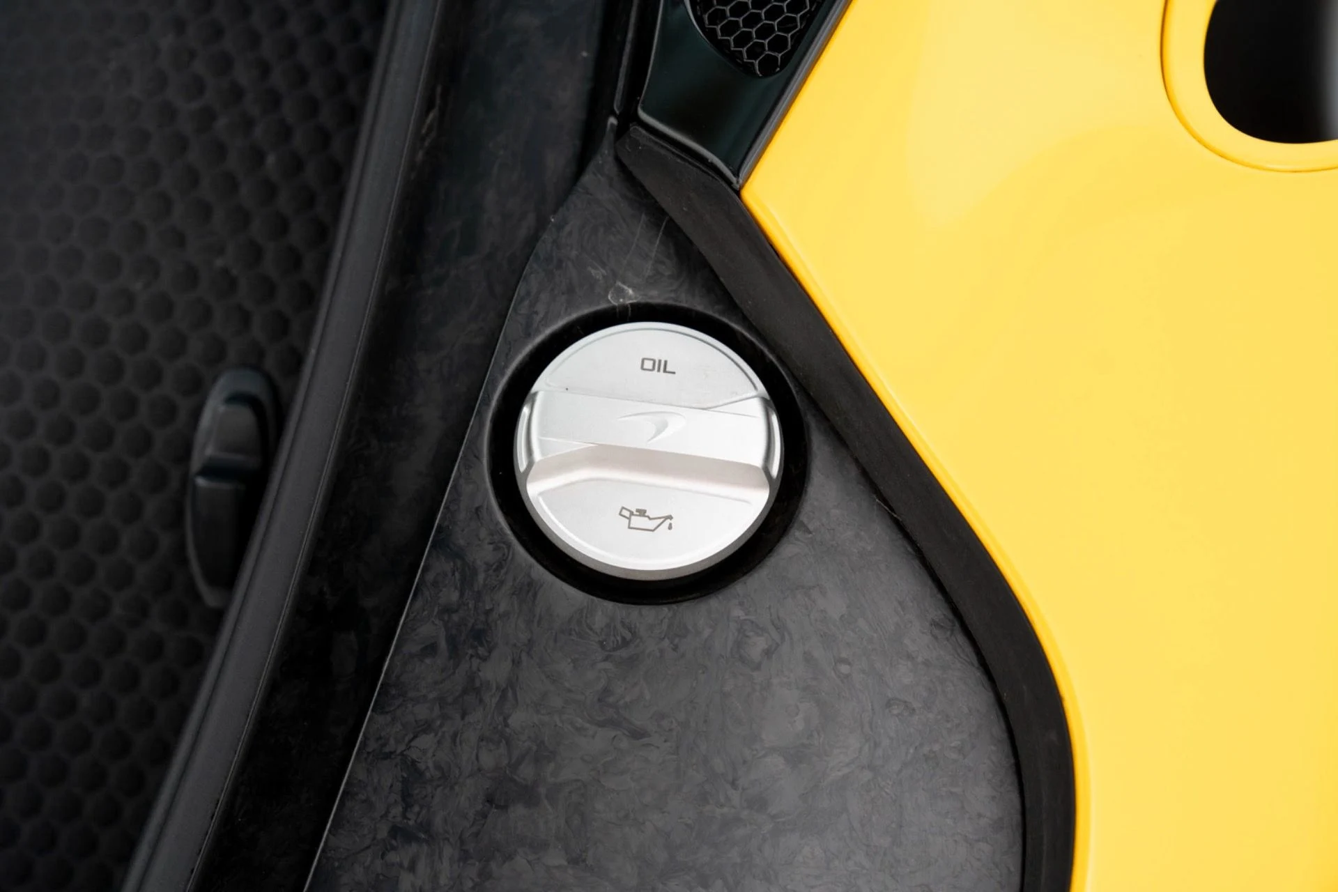 mph035_4289170394_Used_2023_Mc_Laren_GT_1774627651_b6eb31c169