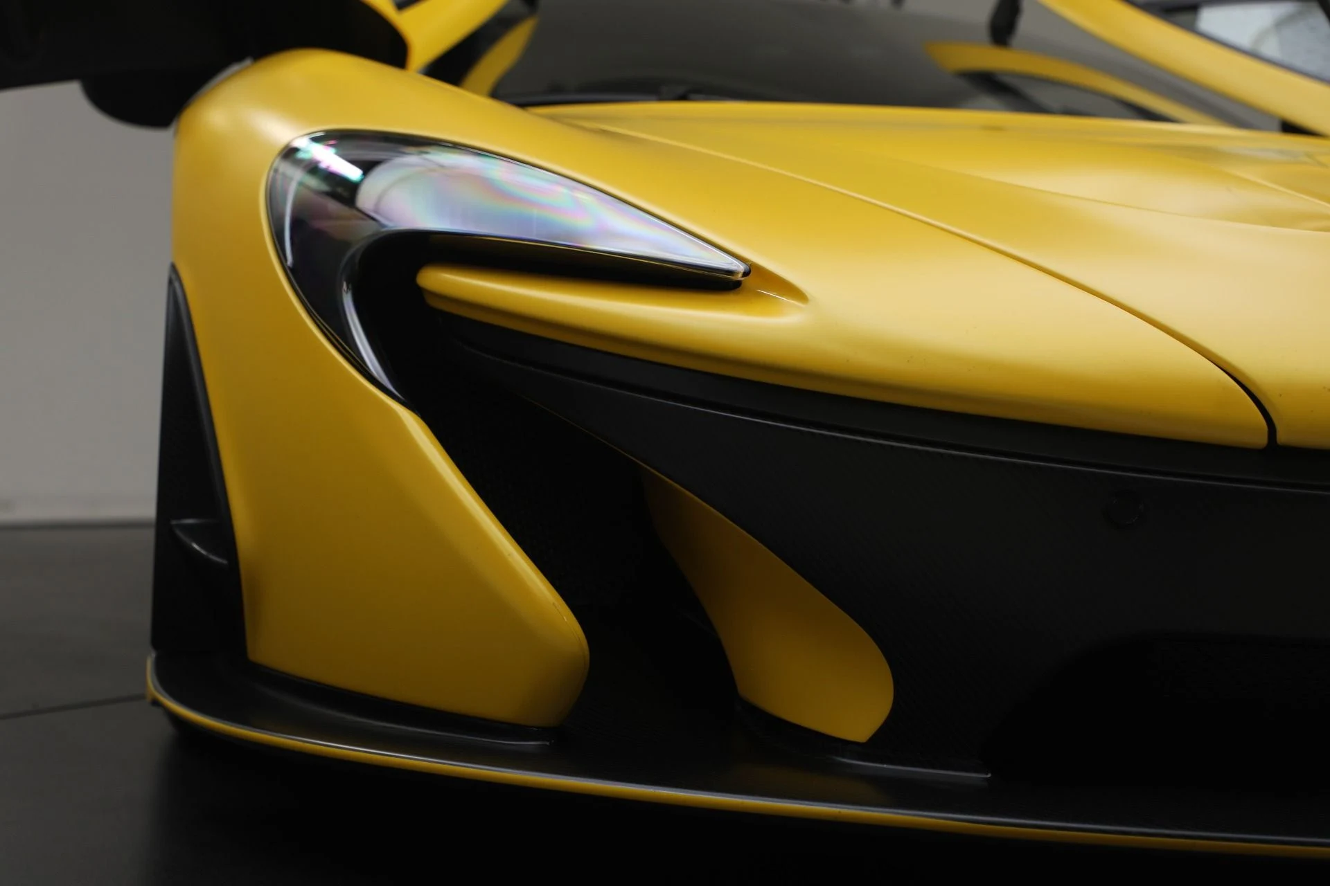 mph035_4289836293_Used_2015_Mc_Laren_P1_54605599c1
