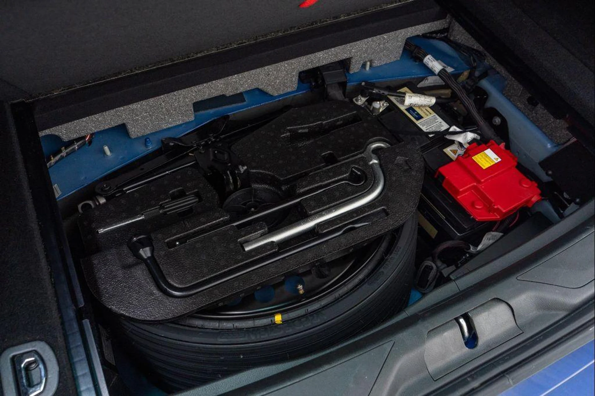 mph035_453634584_Qw2_Ndgs_WH_Jy_E0_Sl_Alob_B_Hi_QL_Fj_Y_18196e2140