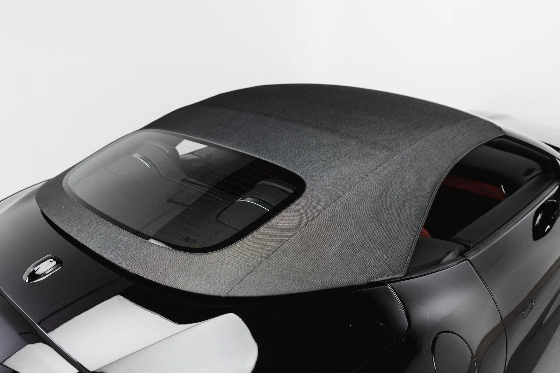 mph035_455304140_Used_2024_Ferrari_Roma_Spider_1777350146_4beab70a14