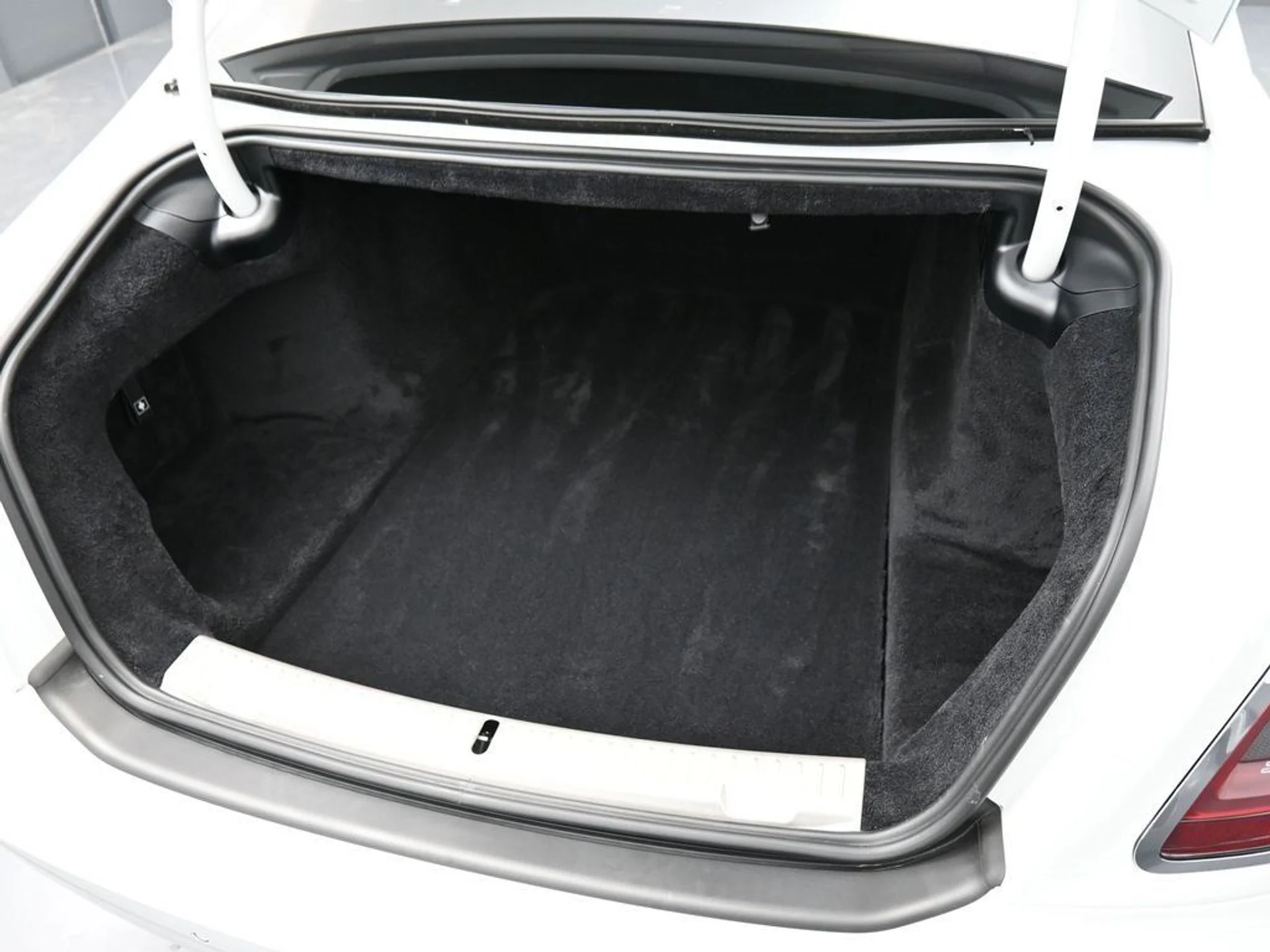 mph035_456119613_9277bdf0c59fa3b9152f2e910bd9fc5b_fb56180857