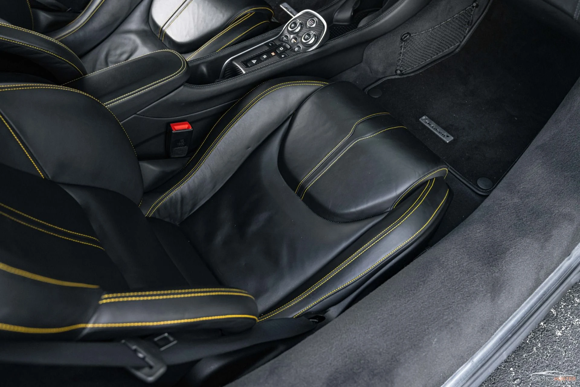 mph035_466946121_Used_2016_Mc_Laren_570_S_w_EVERY_Carbon_Exterior_Pack_Lux_Pack_Front_Lift_1754945163_6a0f69768d