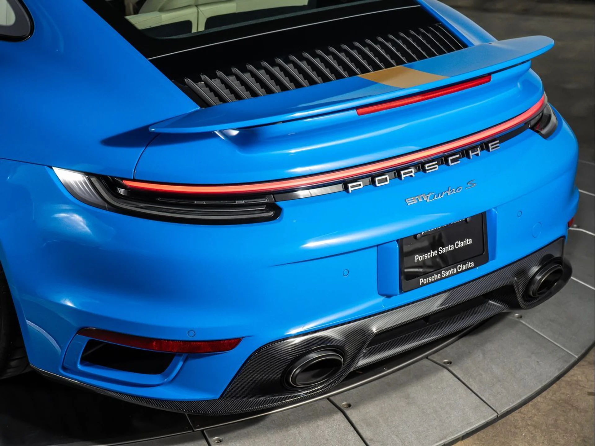 mph035_468682380_5055a9e1df82265c90ed800512f72700_aaf83e9347