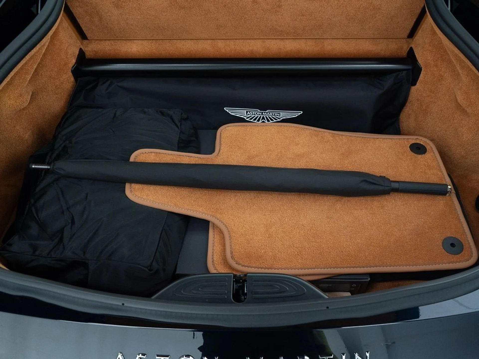 mph035_469639992_773e49e02a0bfd1ca67194e24c48f85e_e99da051d2