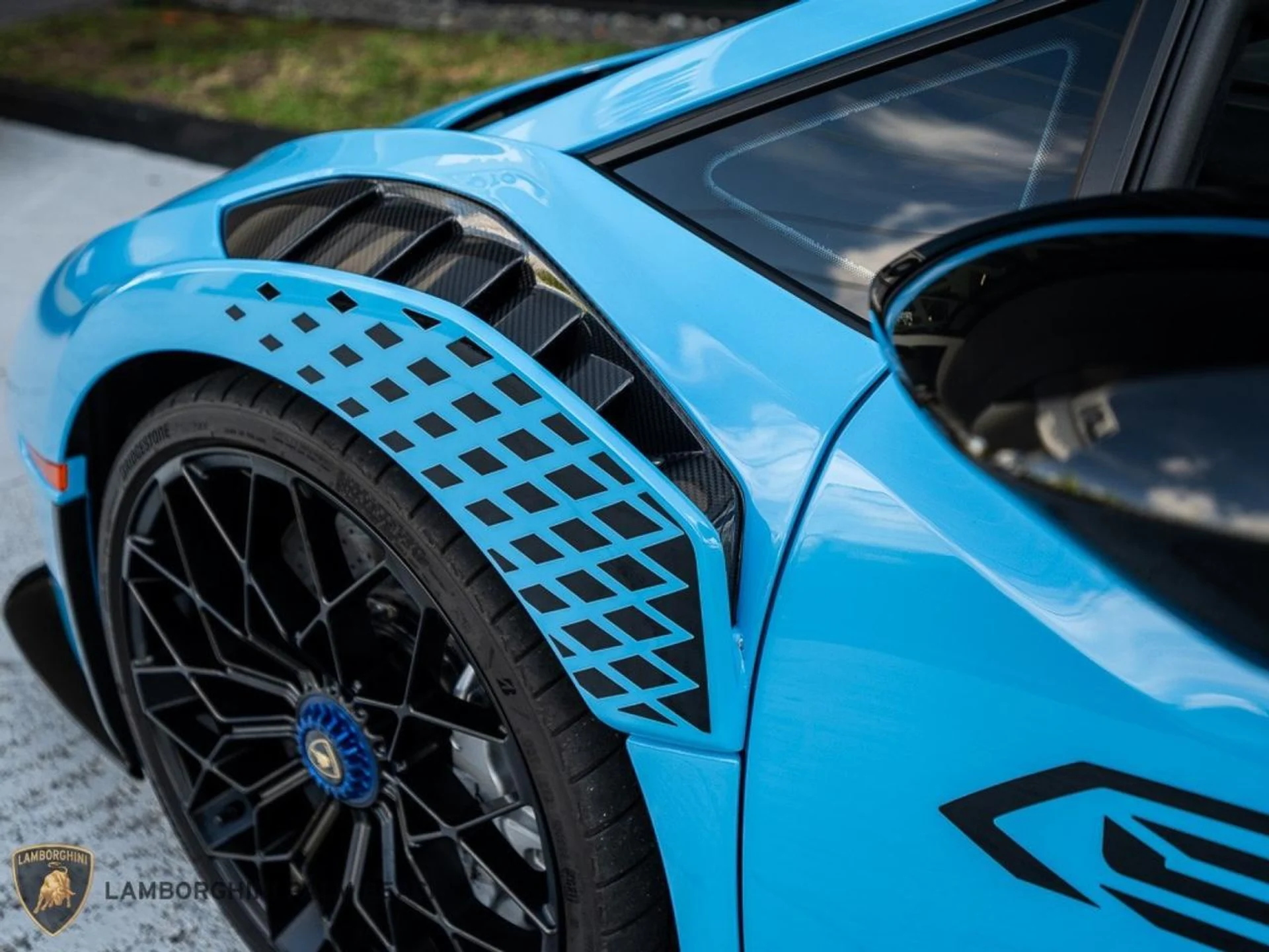 mph035_474937794_9b1051d0d50f215f333f268006f9300e_4e1119ca0a