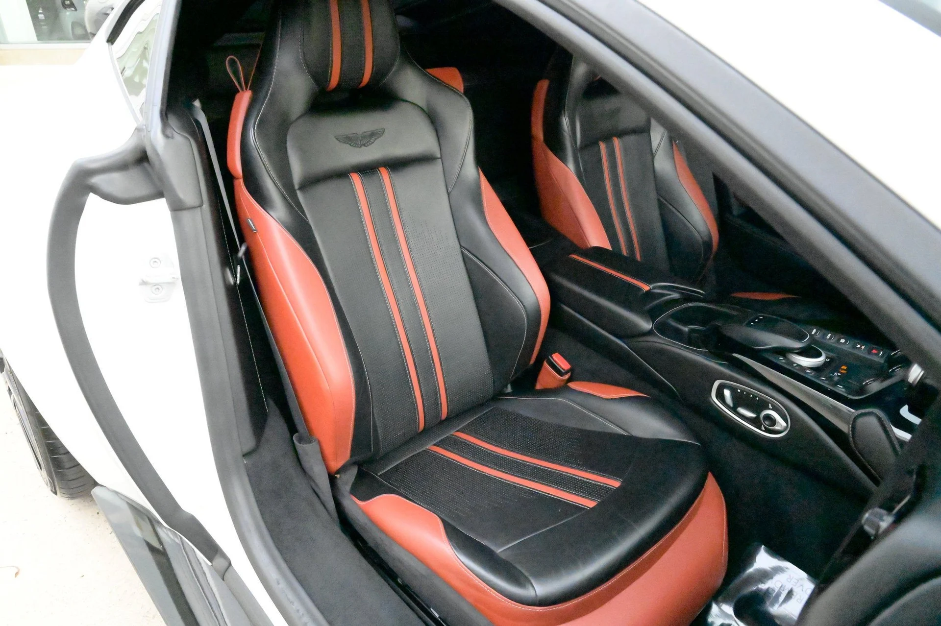 mph035_475544785_5815cd381e314c289f8c20b1100b7a6a_dc96019b1a