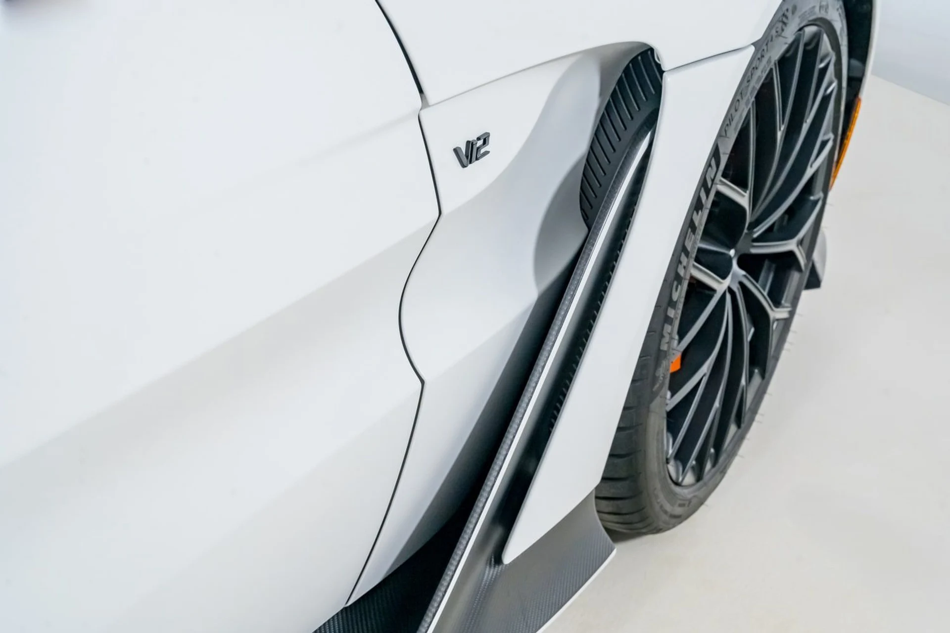 mph035_477368906_838d8dda1cb04a31b470403536929b6f_e216c712a1