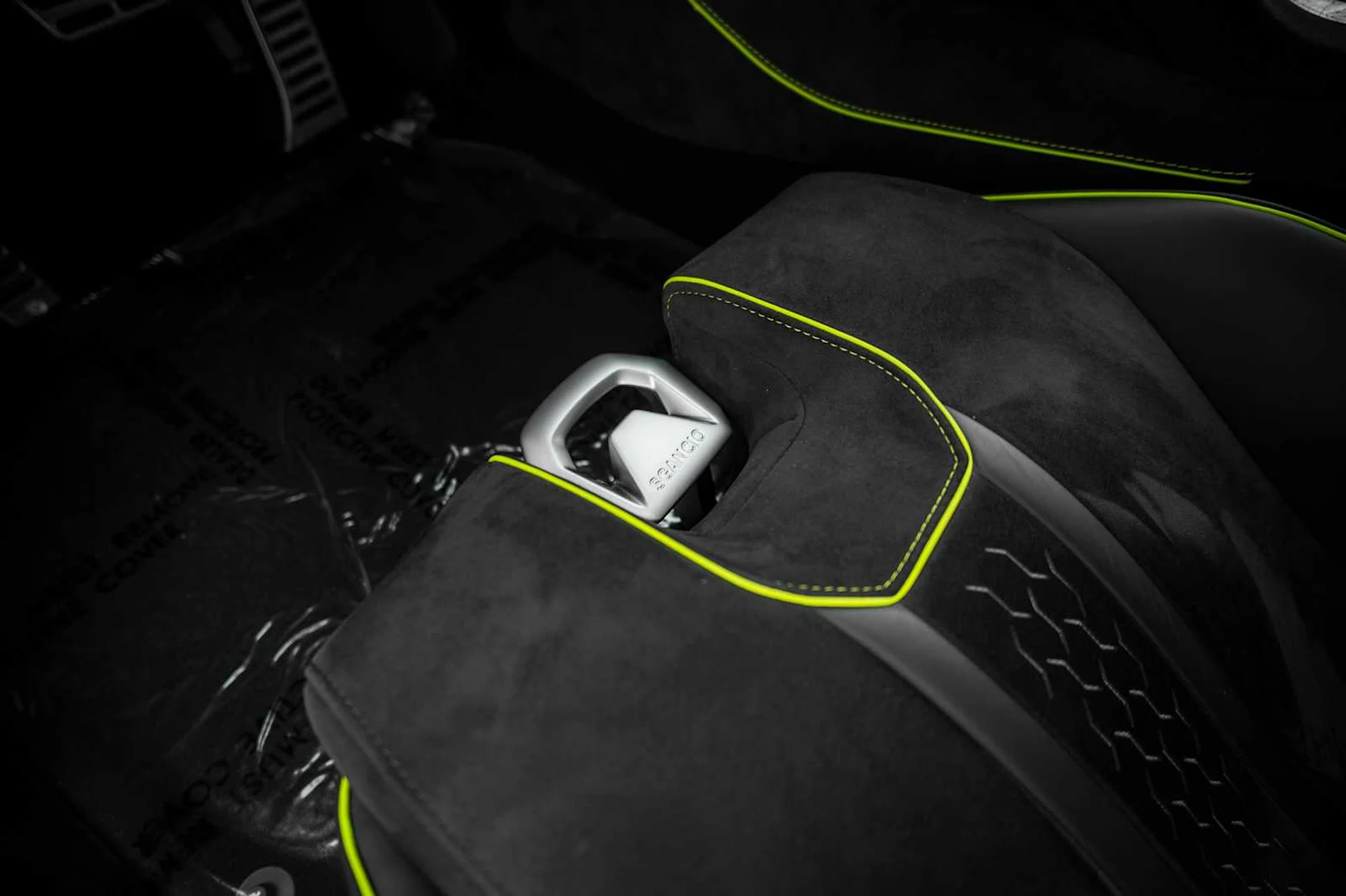 mph035_483771699_dc7f26045535ff759bc9c3b3a133b682x_af348fff96