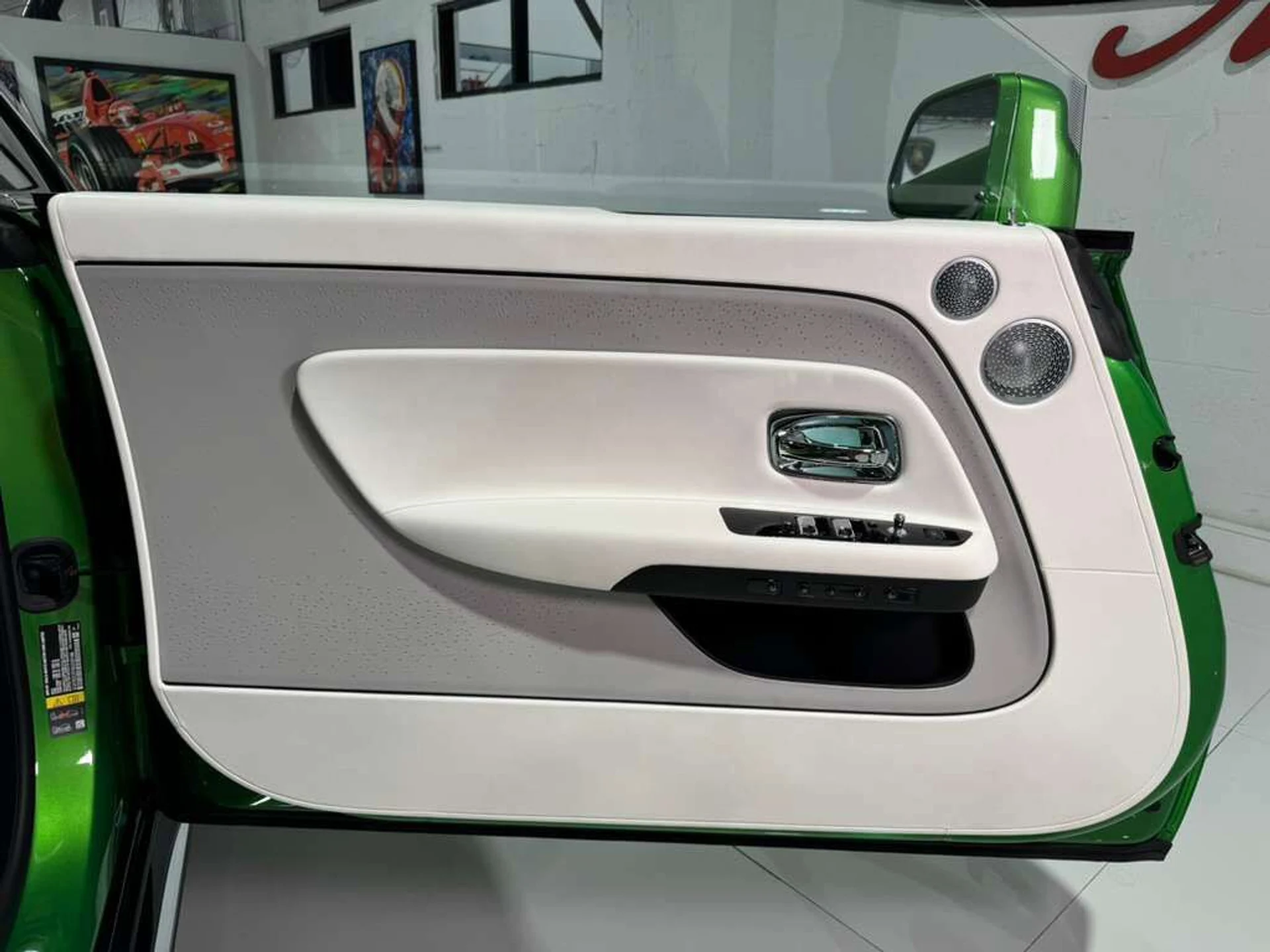 mph035_509346534_cec865b75aa4d532093da00ab4caa6e8_385c93fbaa