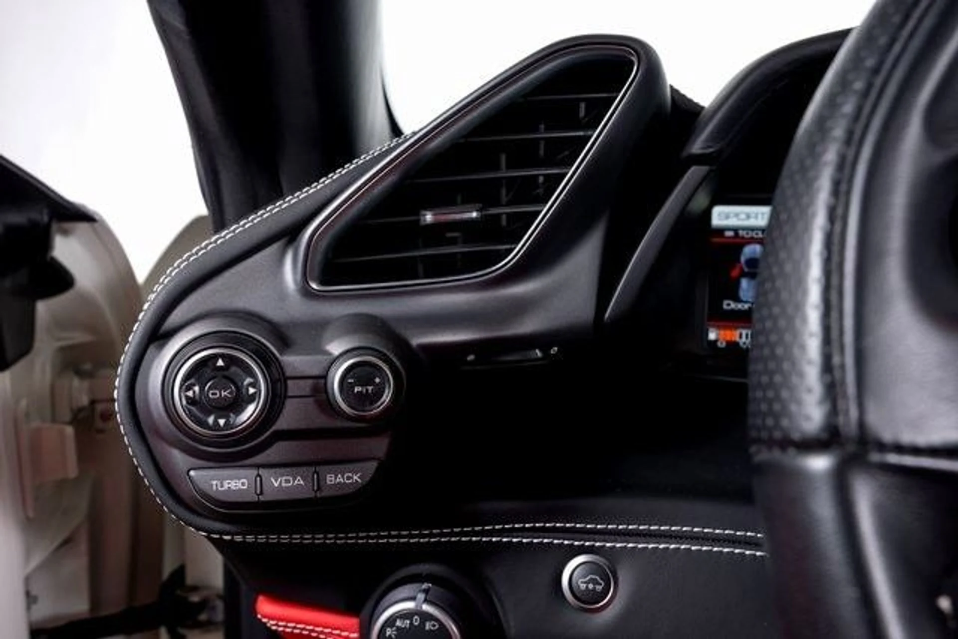 mph035_510269498_17a70cb1ca2144398e02862f0c0d4327x_1552c799ca