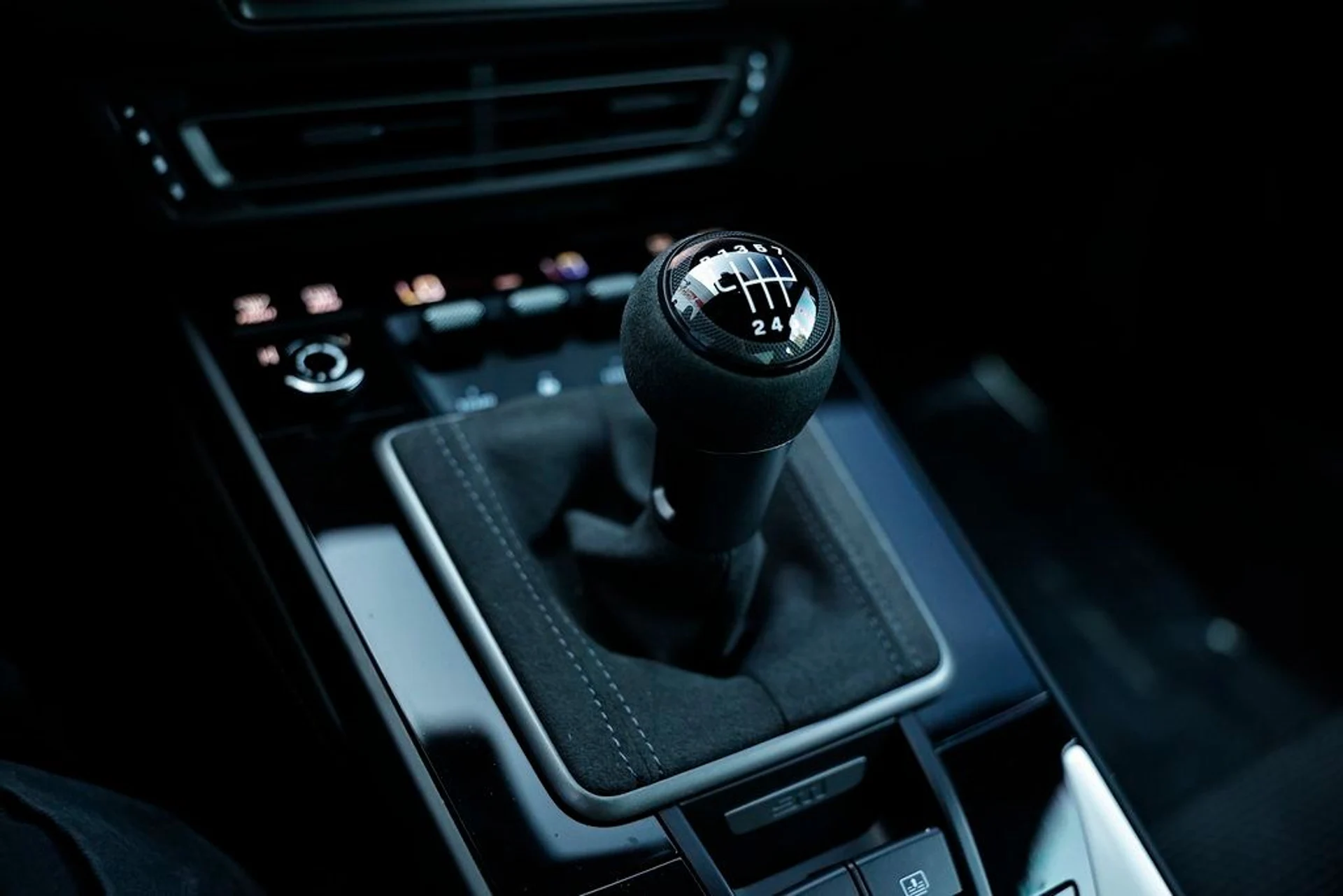 mph035_511618789_f287ffa48f3fc47de77b2d90a8a96959_d25526aade