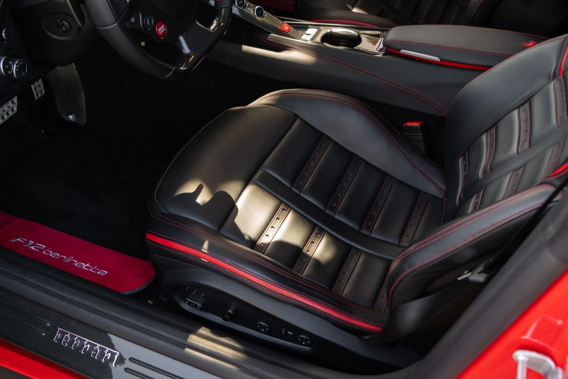 mph035_51352690_Used_2017_Ferrari_F12berlinetta_1761715050_d6099e9368