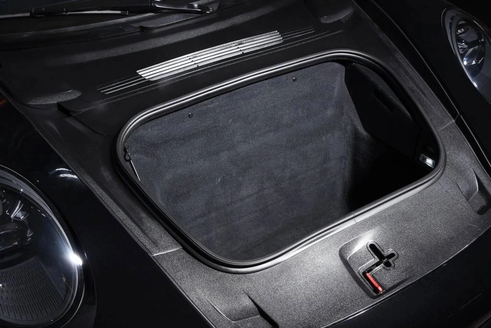 mph035_513860291_3484c211c38d7b7a2a8c1fac564c3866x_5470ec8e16