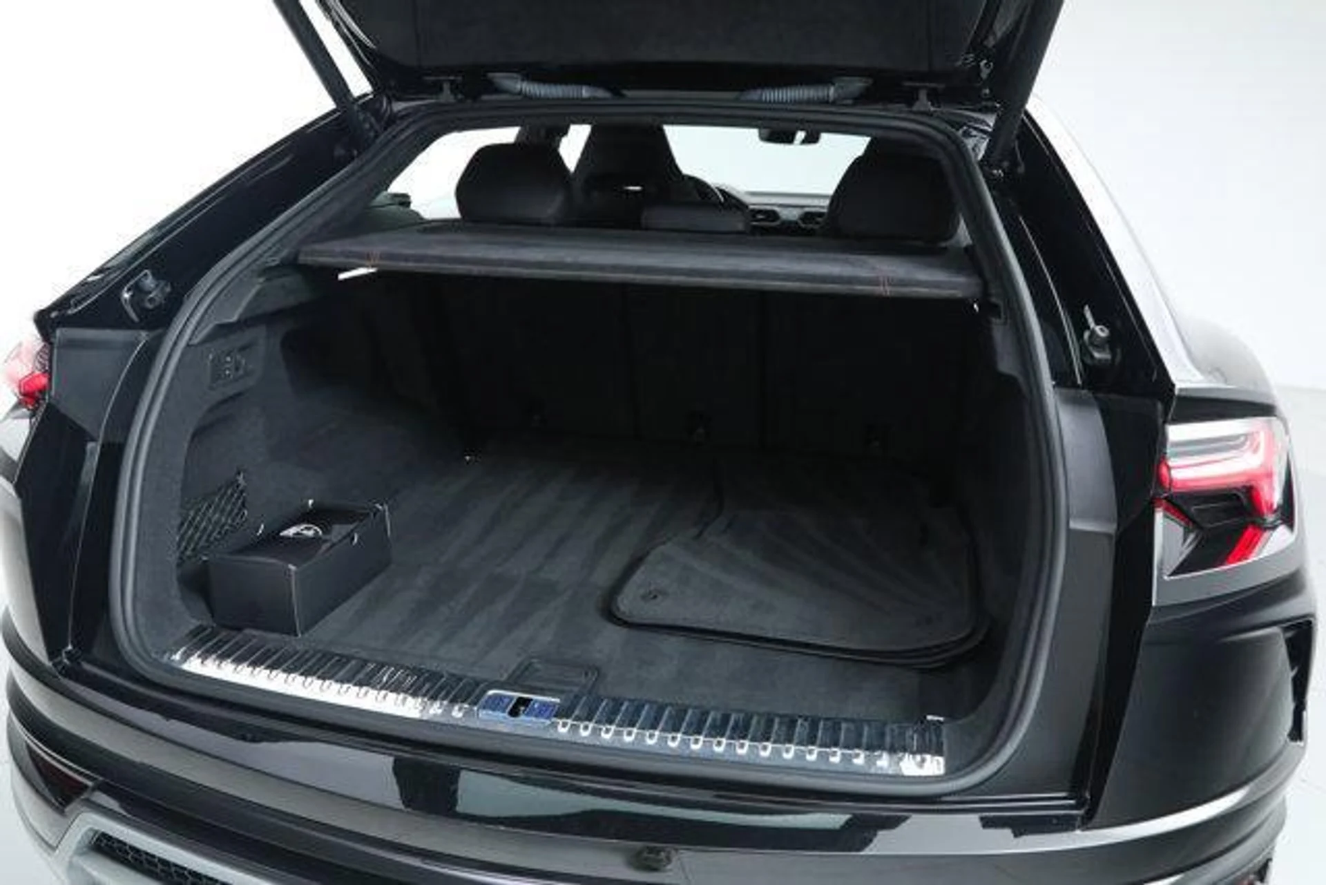 mph035_518610835_q_H_Qg_I6_Pvv_Pk_B_Wyhr4_h_HACNI_4_f3cb62183d