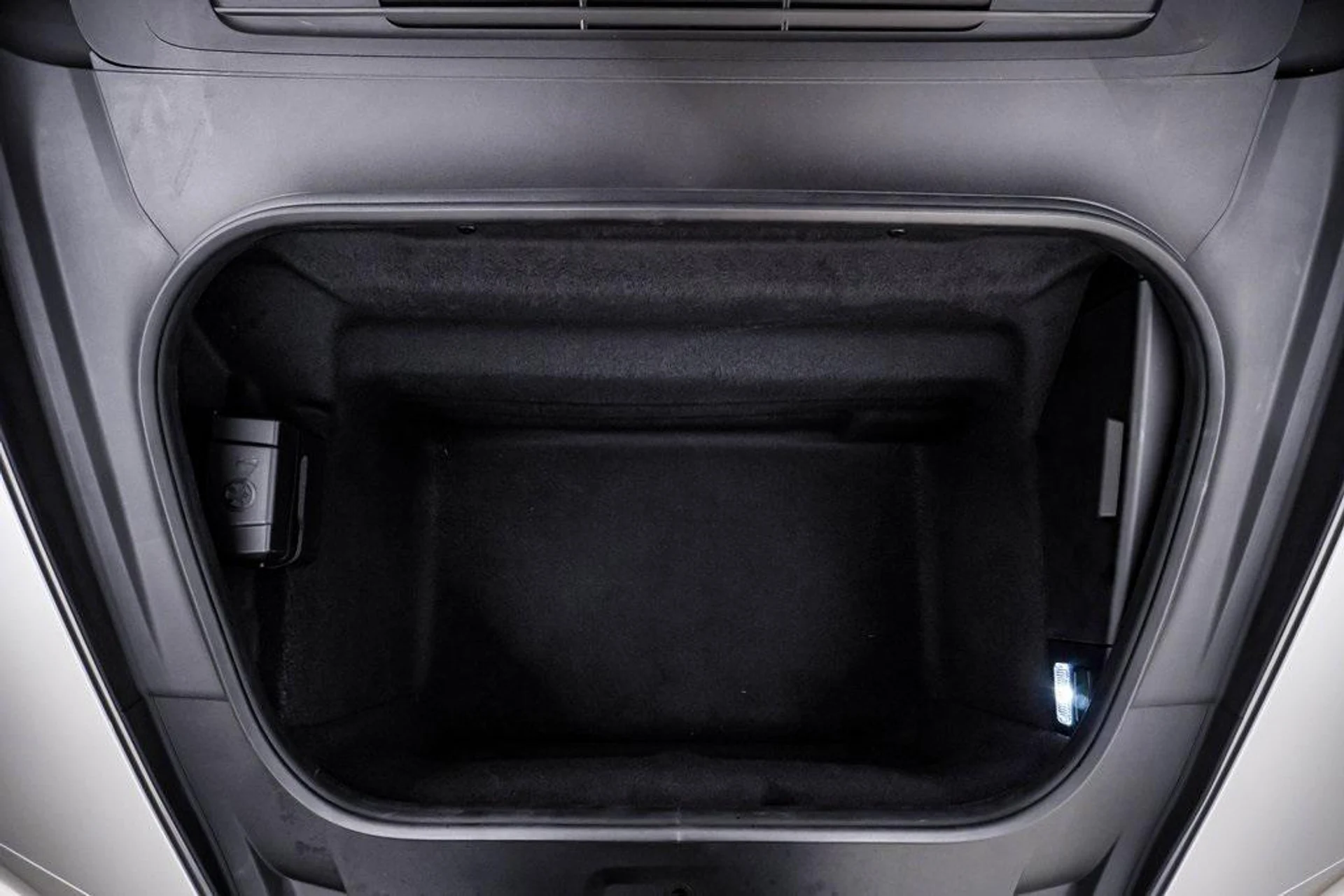 mph035_528560627_A8p_g_Et_JXVI_Fy6_Hp_Az_Qup_Td_S_Xy_U_f0eb9e183e