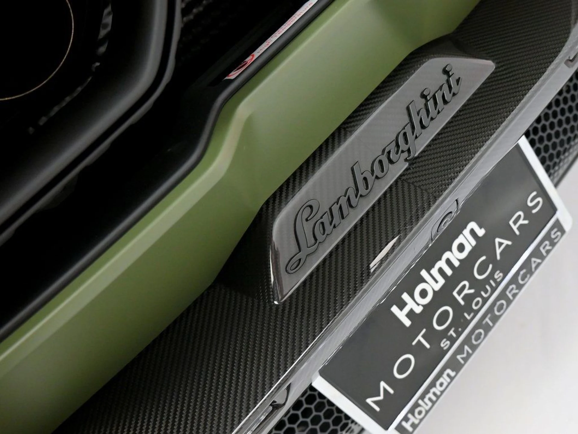 mph035_552843481_a55a3484aa594797dceae24827a60184_126981a9b4