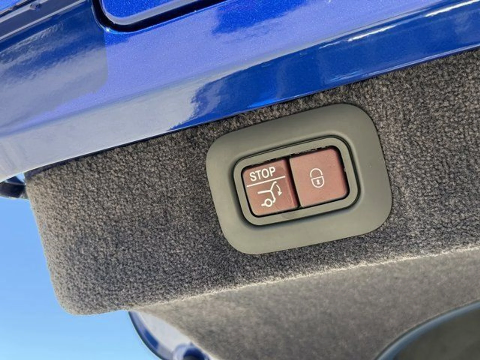 mph035_552859854_d0f5dcdfe6ff471496306c1e412fa01f_6054c71422