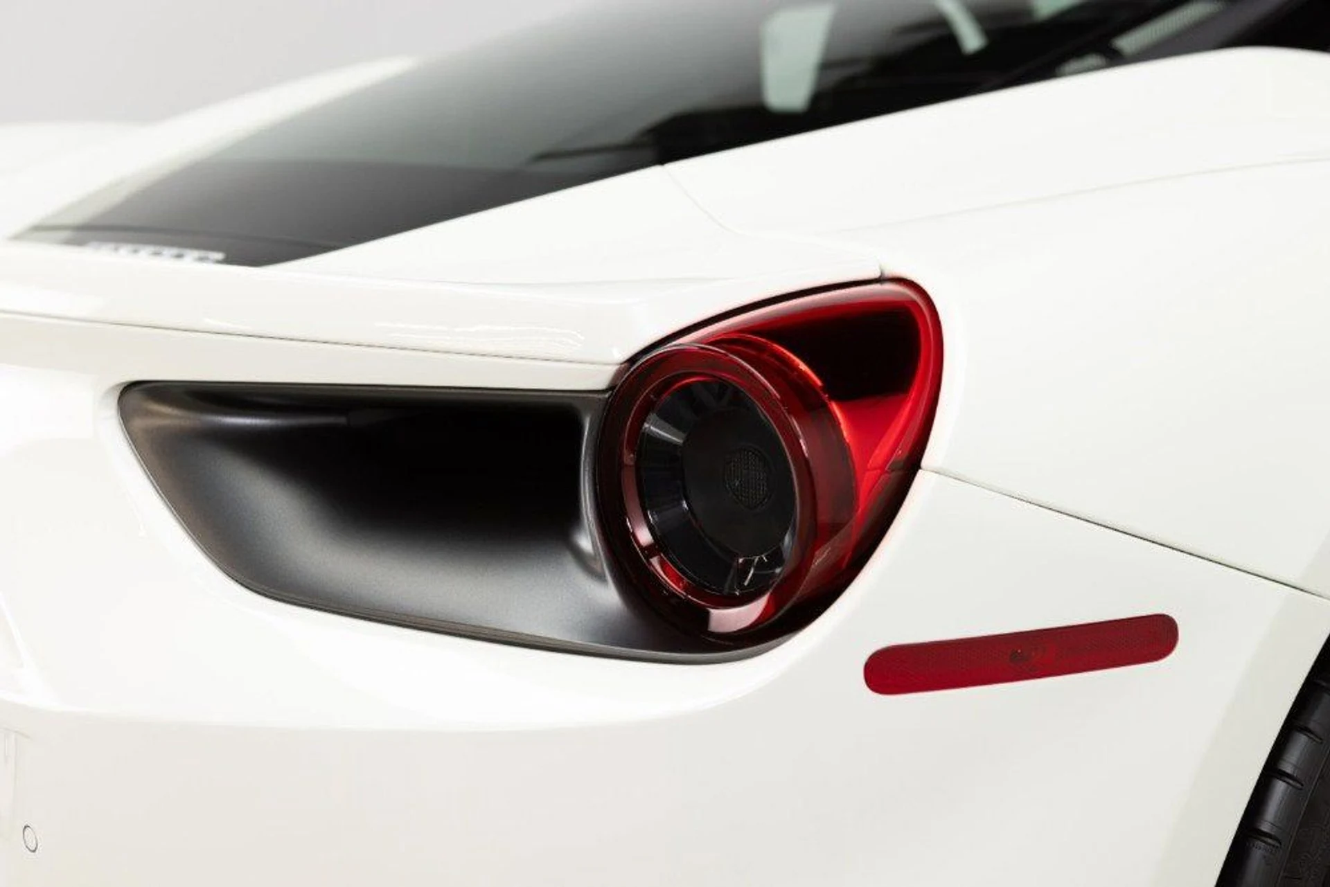 mph035_553180028_ae1e0d71ecea44058722cc5d4b66944d_577e46d858