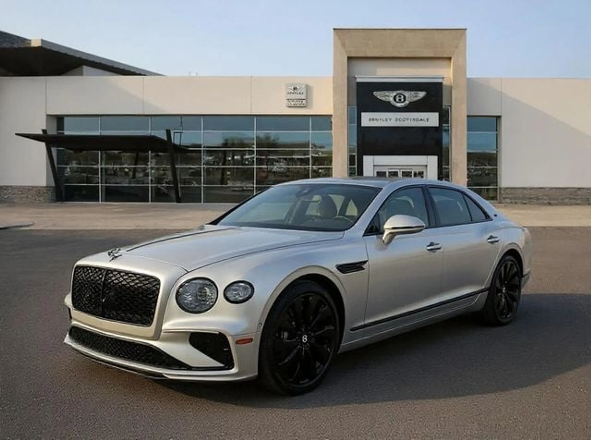 mph035_559134030_used_2025_bentley_flying_spur_blackeditionsedan_8119_23021249_36_640_0e8c677d11