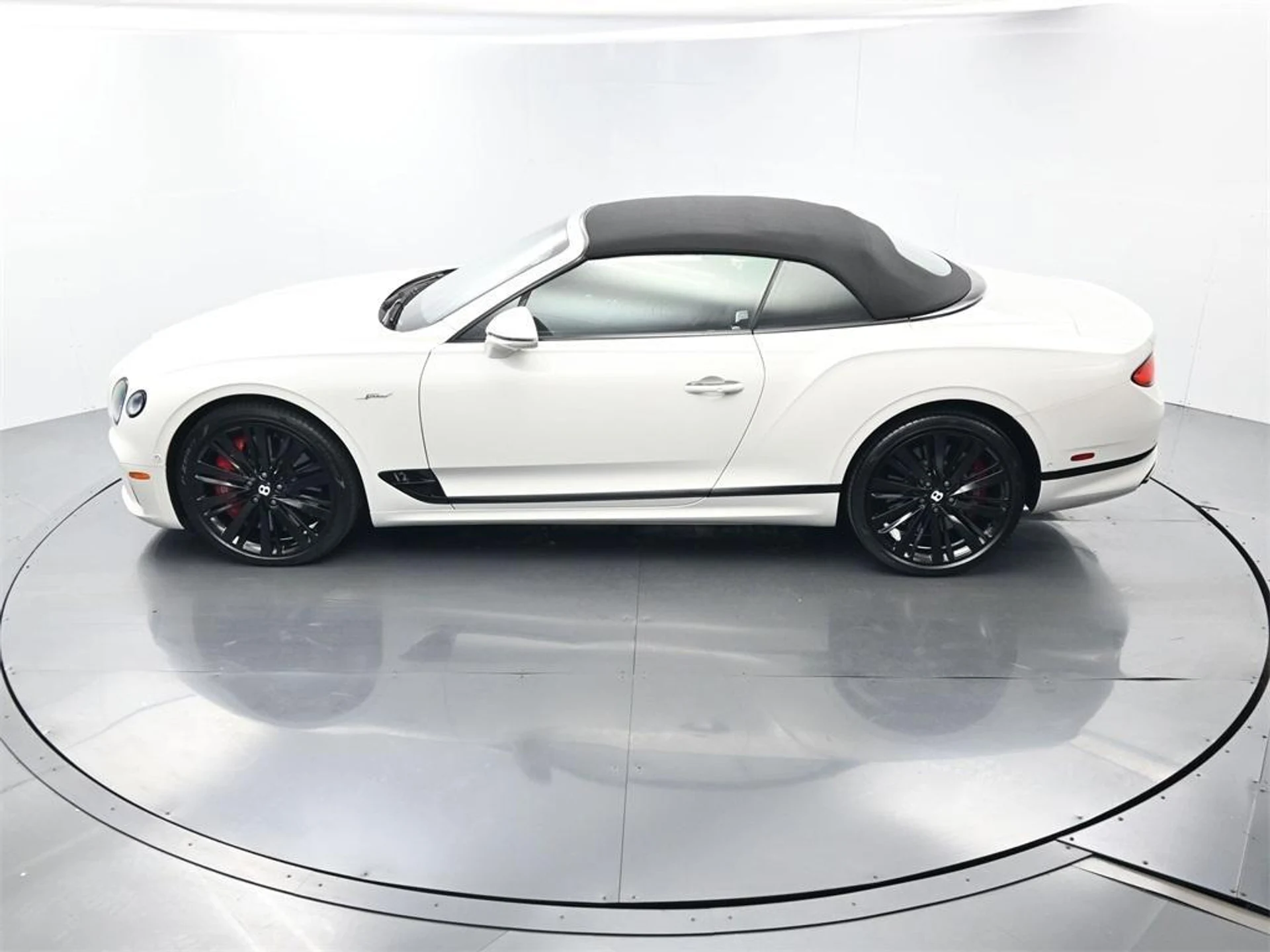 mph035_559457199_km381cc_PL_6l_Ub_Tjy_HG_7gfthvpu_Y_2b917cbd80