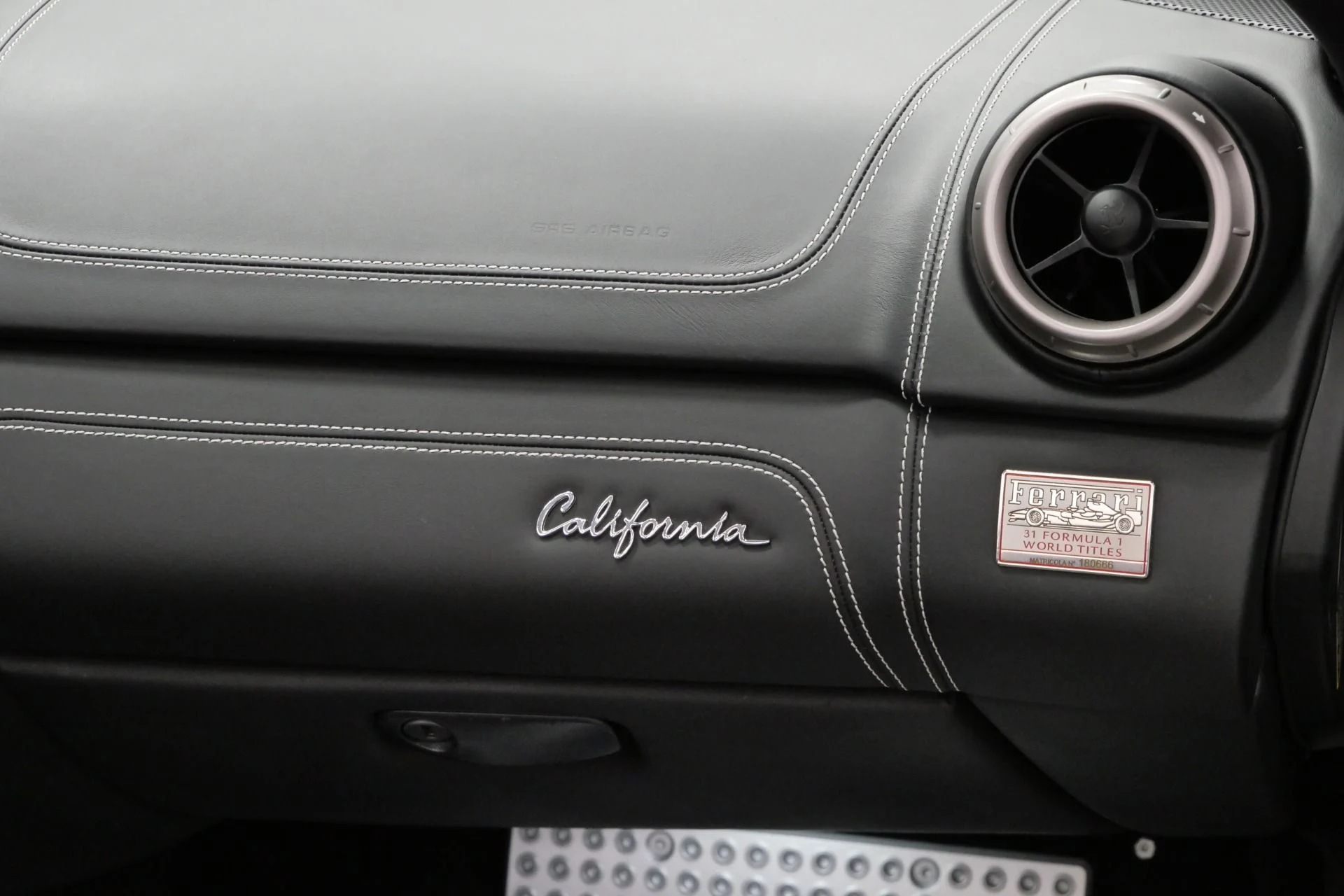 mph035_569719063_Used_2011_Ferrari_California_Rare_Two_Tone_Paint_Rare_Carbon_Fiber_Bucket_Seats_Low_Miles_1788365594_dc37b704f9