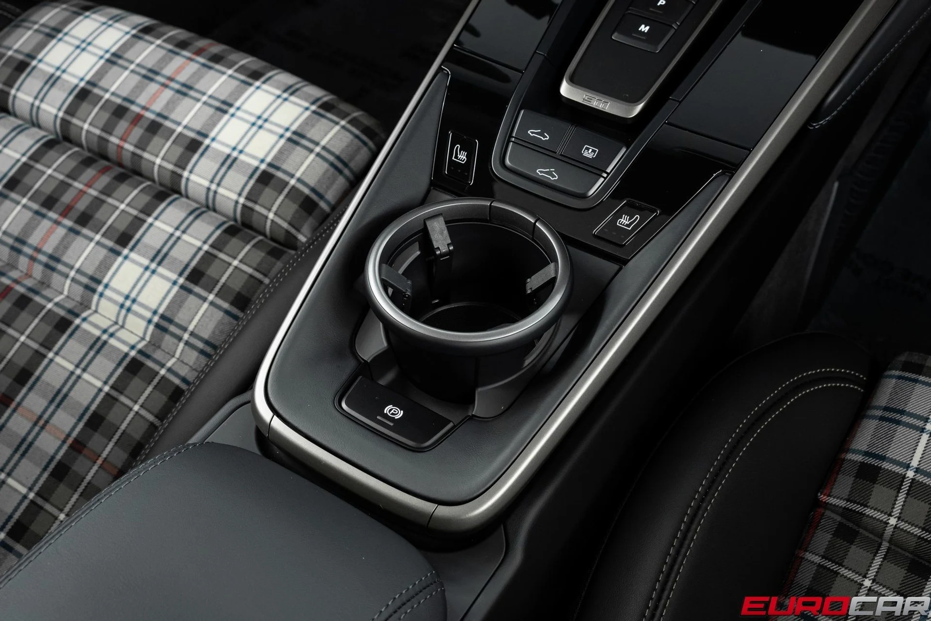 mph035_578456964_image_36_f888cb434b