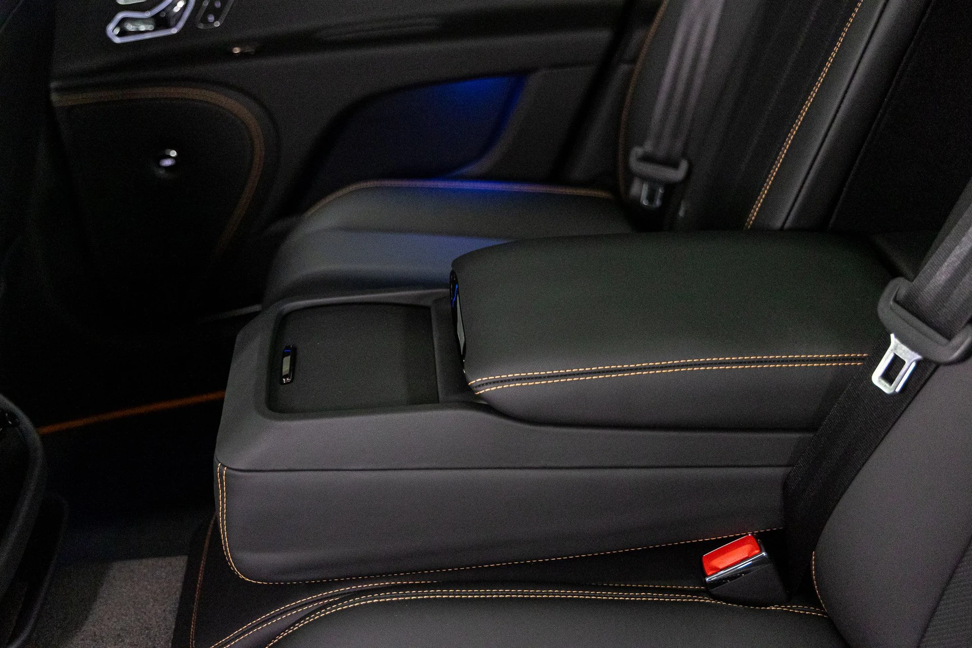 mph035_587518073_08a89d3a1551fcccb2f778febae6af2ax_c84cfebb9e