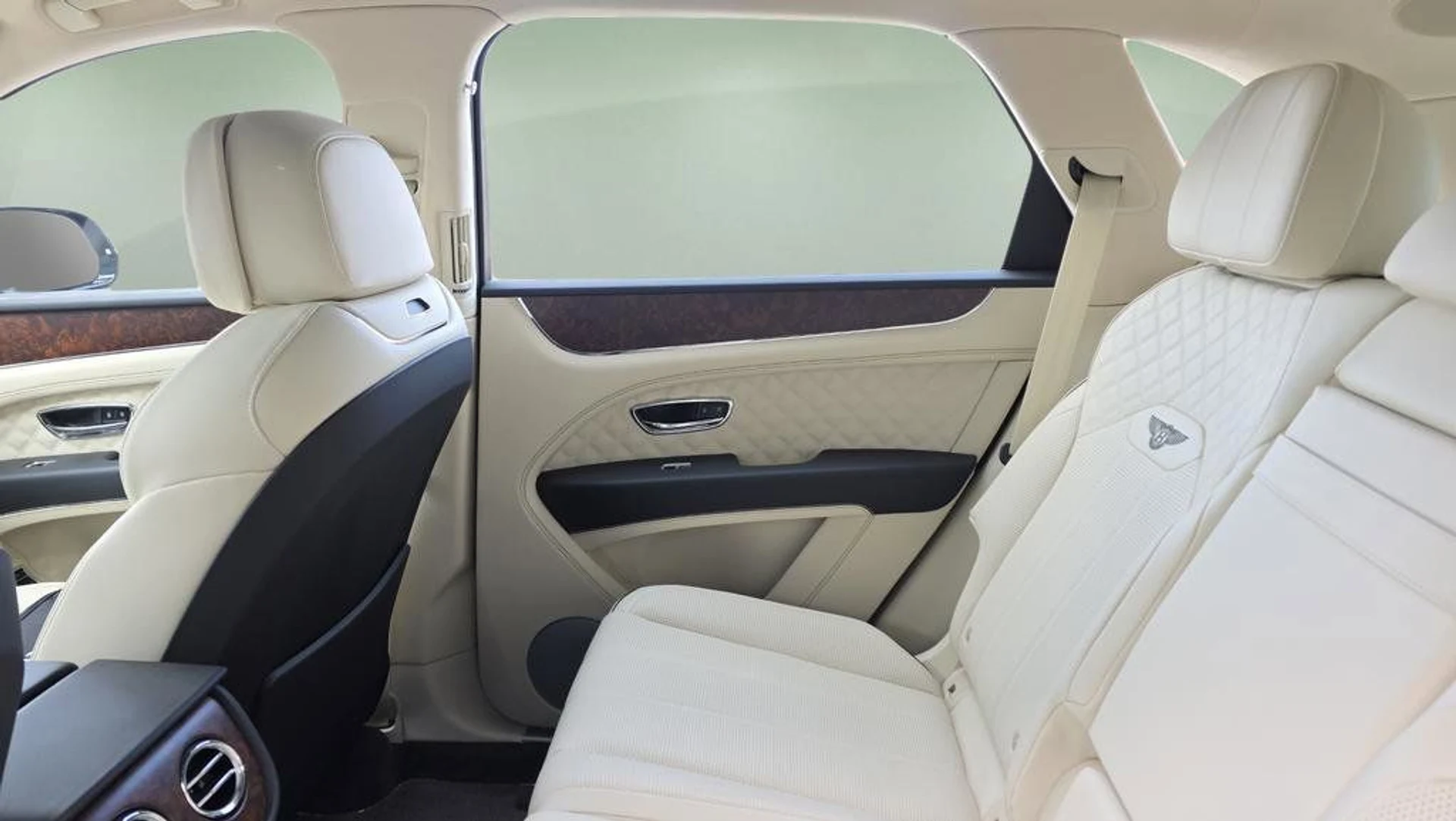 mph035_59349023_4053f881edf245ea88a7bbdcb554e202_dddcf9b4aa