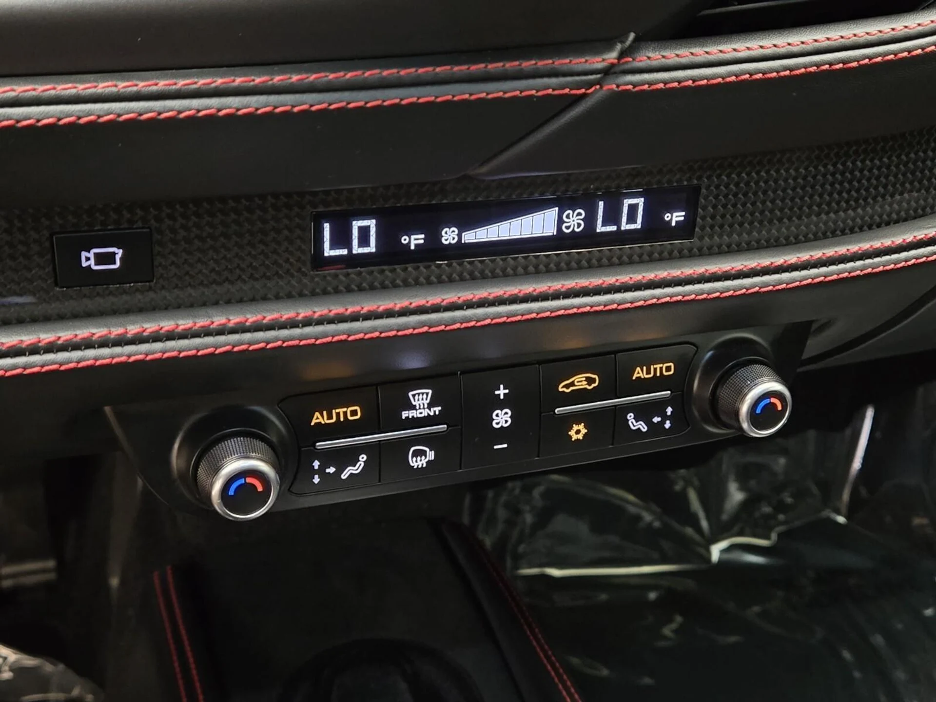 mph035_595238506_Used_2020_Ferrari_F8_Tributo_1756364958_431c24ed42