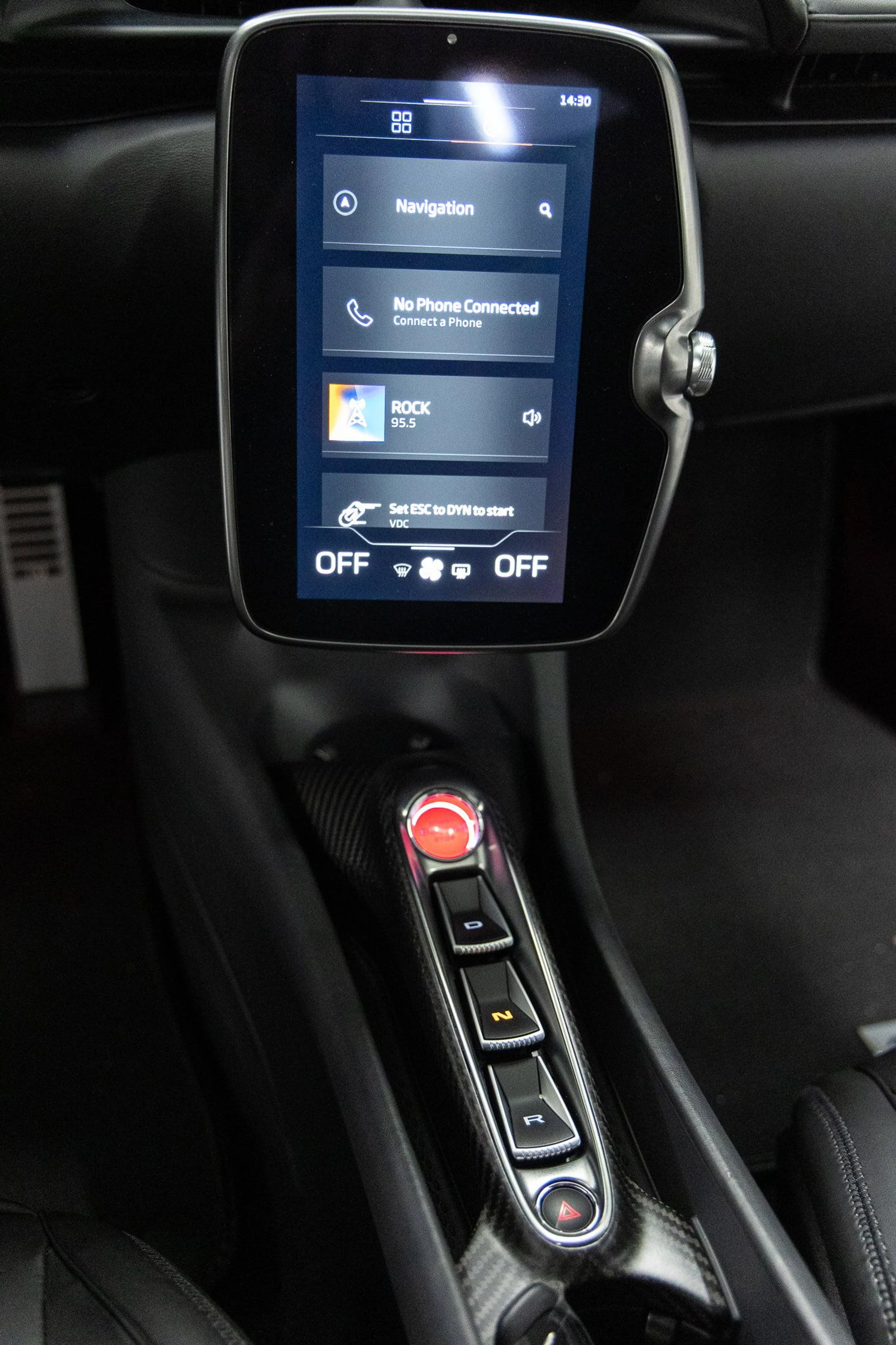 mph035_599827927_c71e75d2bbce5ee81408c395b533999ax_60170574e5