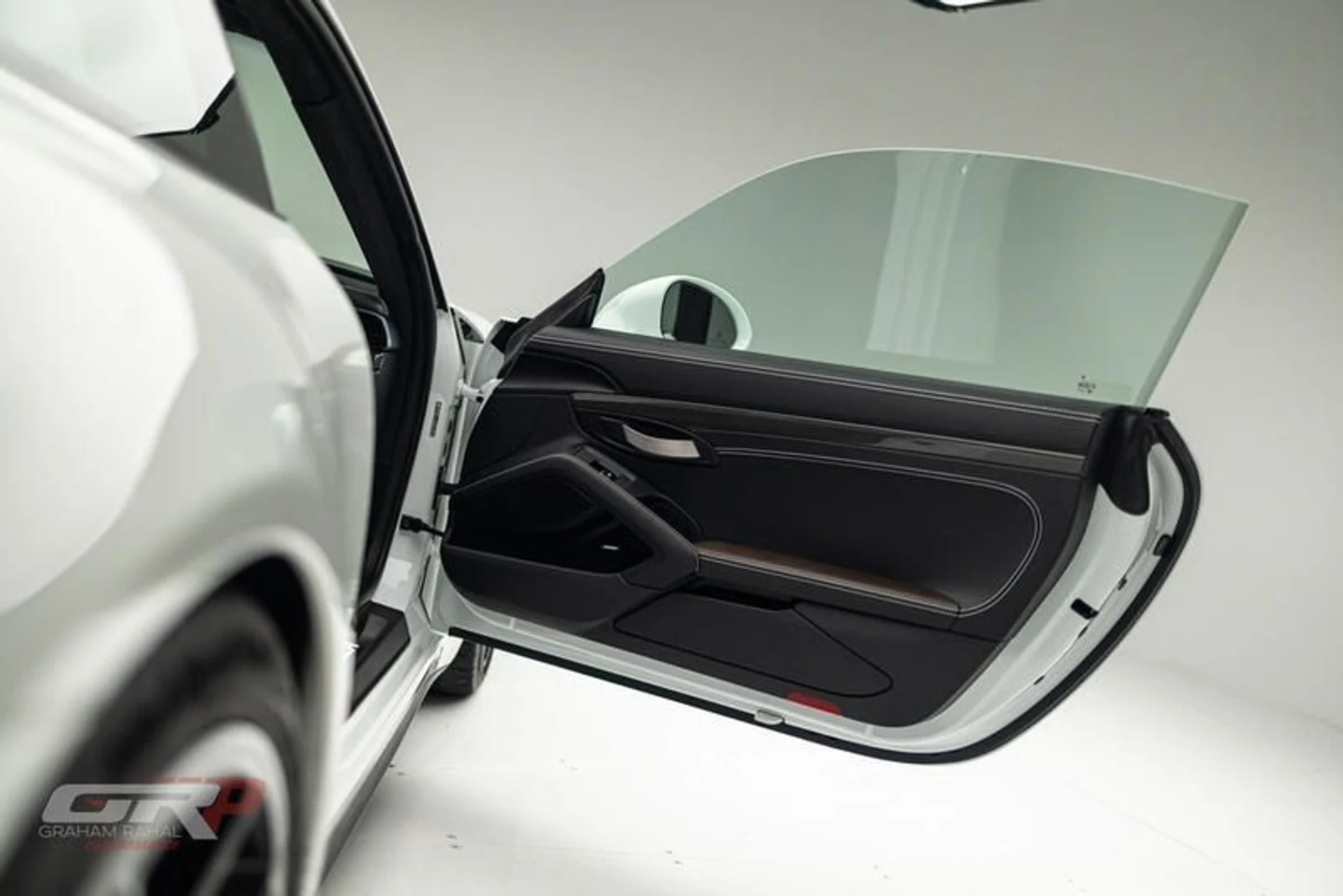 mph035_600046395_04089_AAA_6662_43_DE_B3_FE_AF_9_A7_D30_E690_55a5be3df3