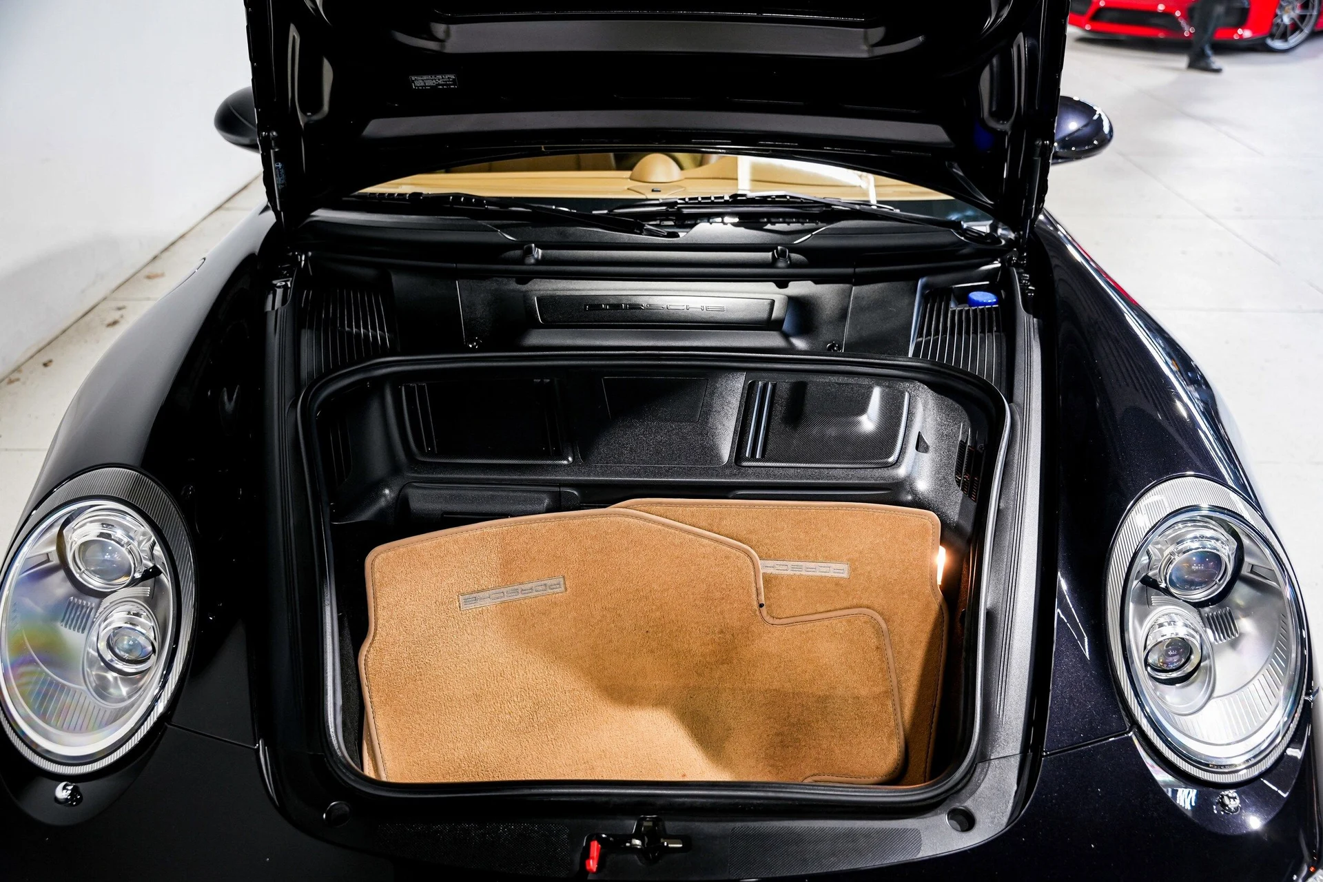 mph035_60082851_637f599365453415b29019510a8bed8fx_f4328df2e0