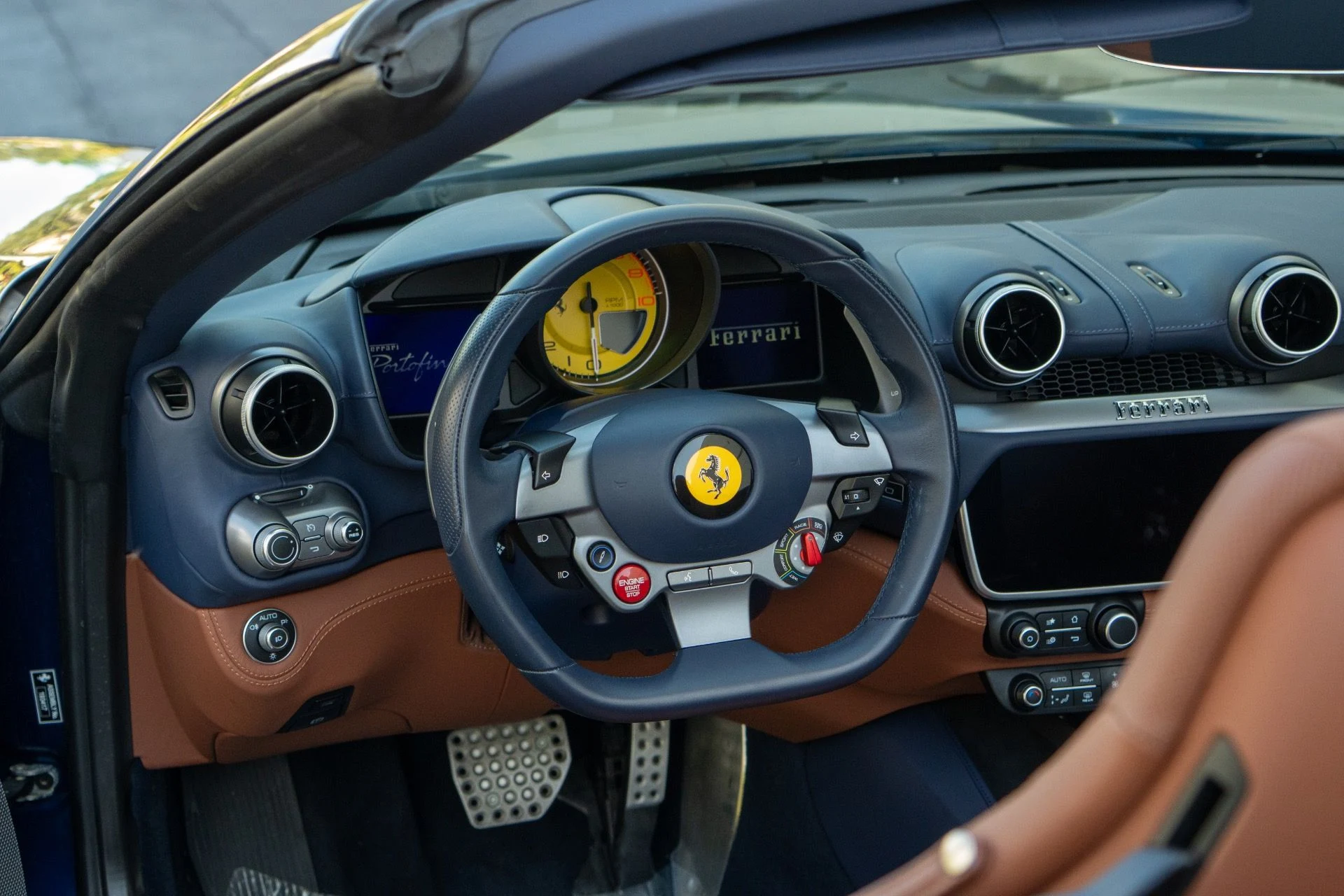 mph035_602018737_Used_2022_Ferrari_Portofino_M_1761343273_67e0f8ef80