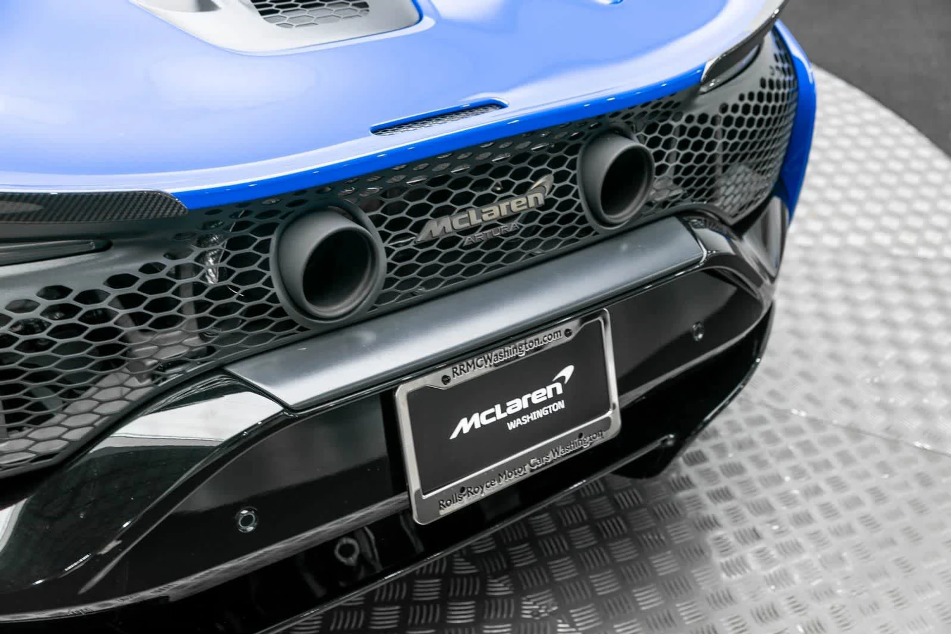 mph035_612047298_36_a79a4cedff