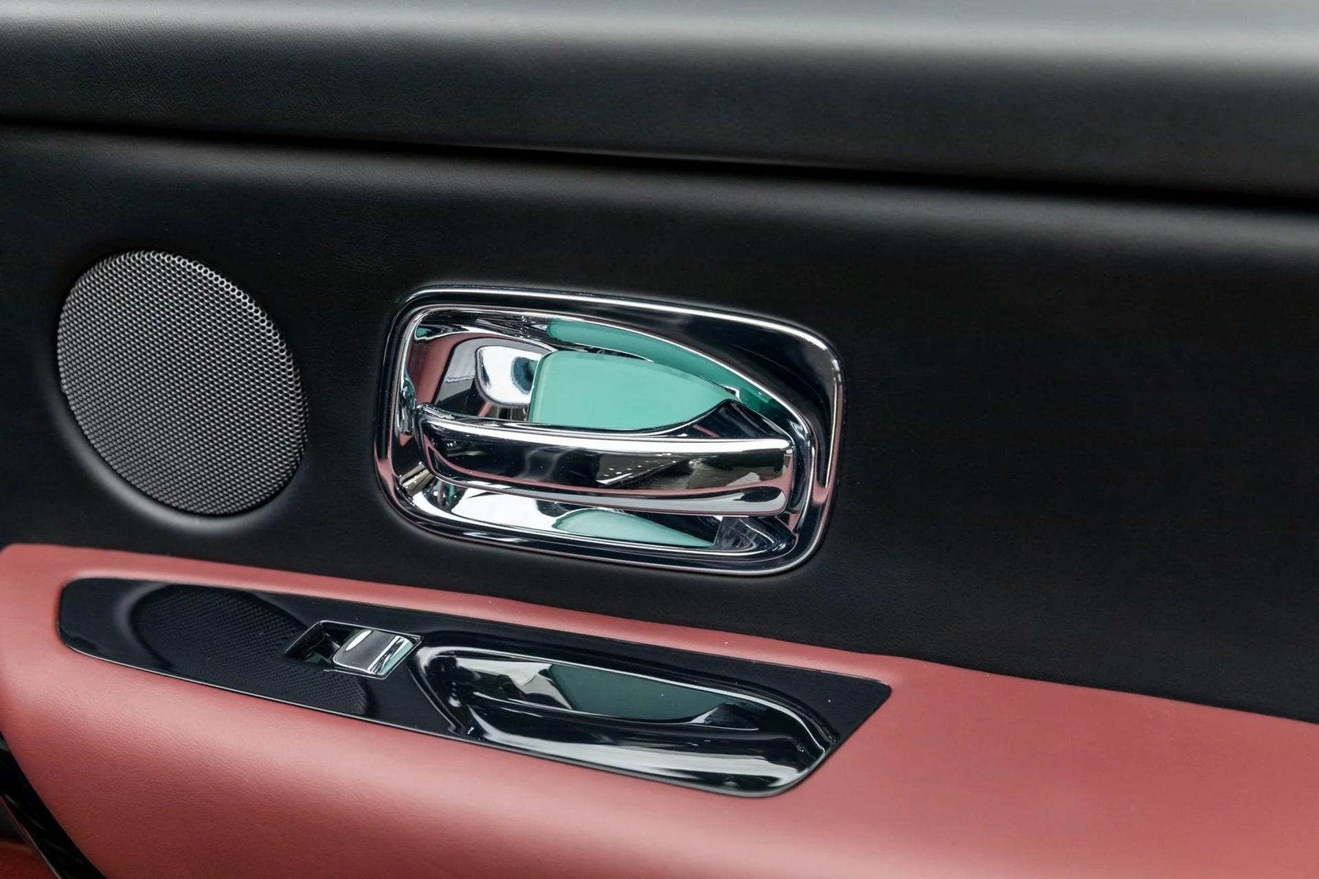 mph035_615427427_36_2aad2922b0