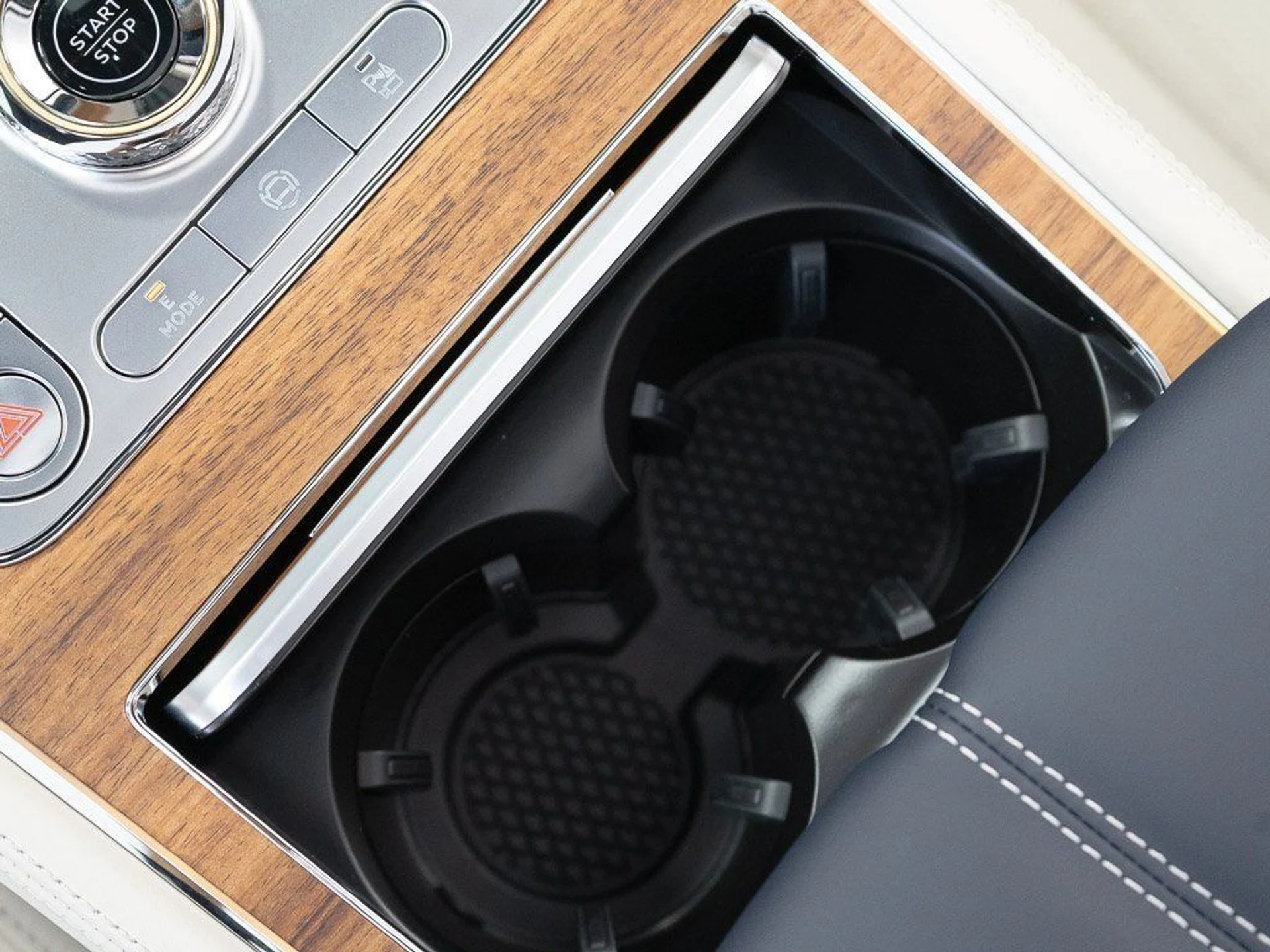 mph035_616393613_c7550bfbdd7a97f74f65e2cad4e932bb_706e58ebab