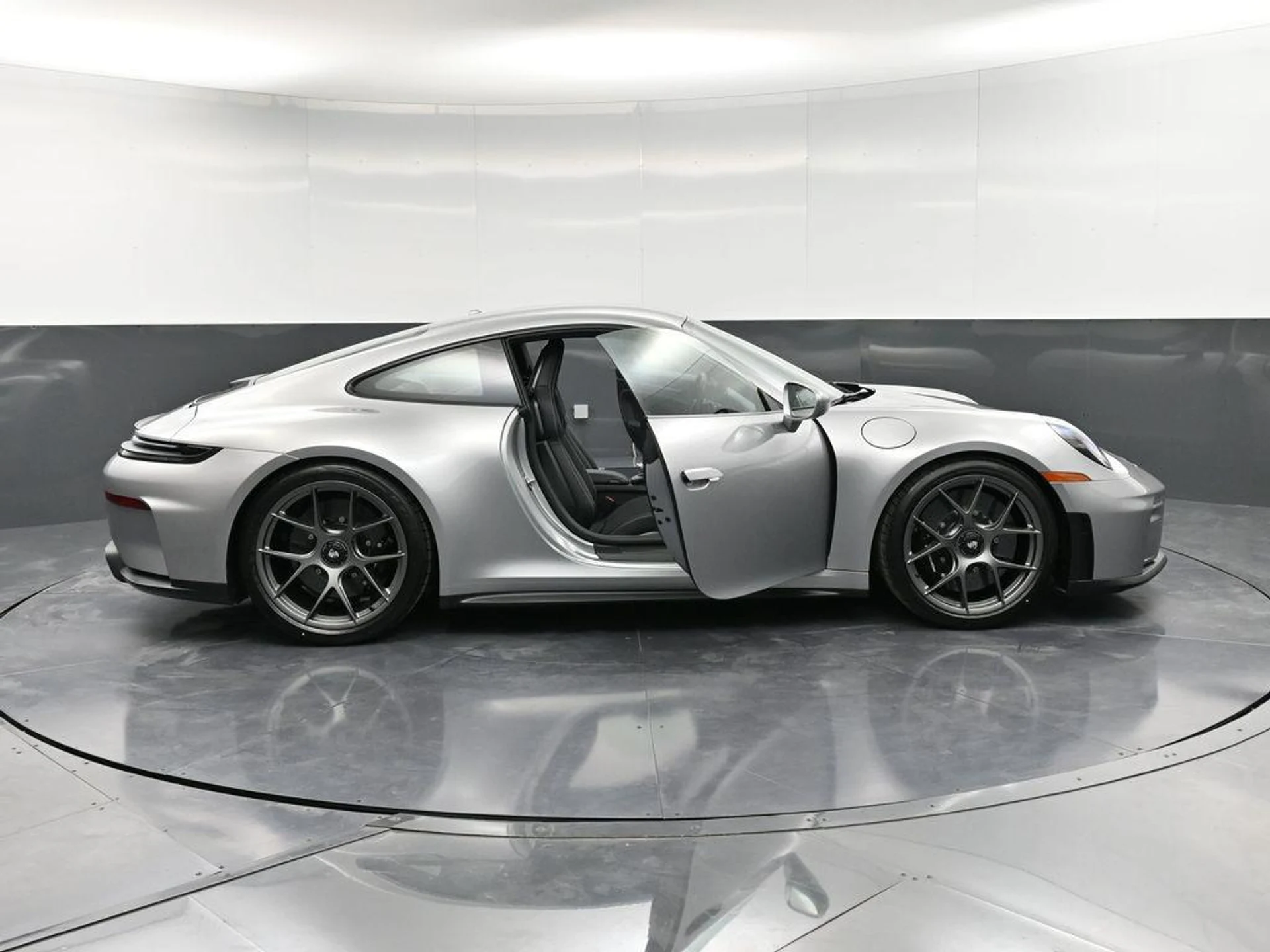 mph035_616688082_497904464_6998a82c533120a7dd0c466d_00e586ae38