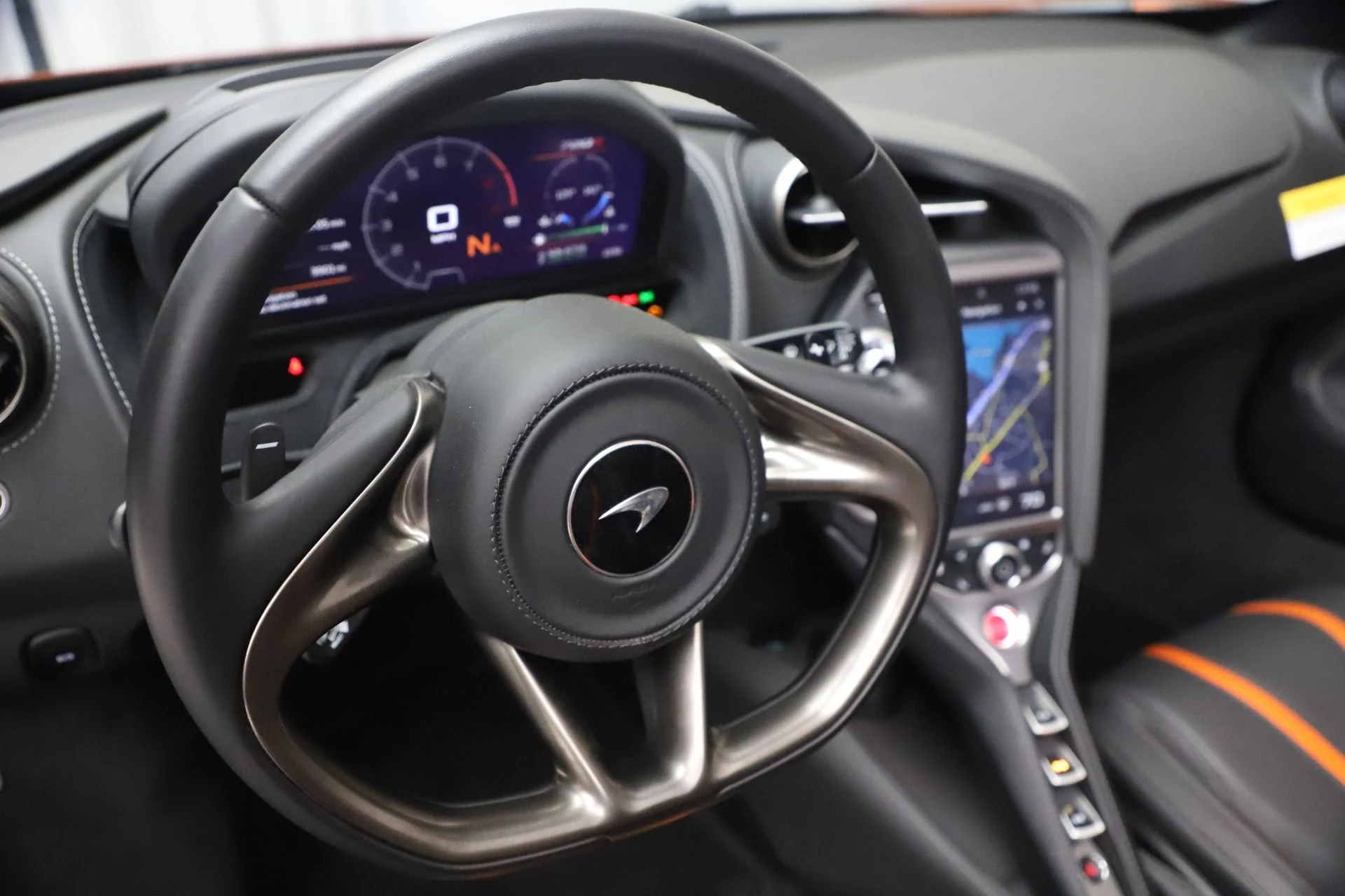 mph035_61763476_Used_2020_Mc_Laren_720_S_Spider_cae50e8c94