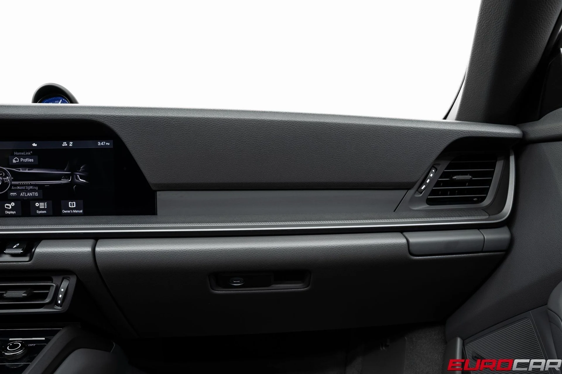 mph035_61879933_image_36_ad0d1eee2c