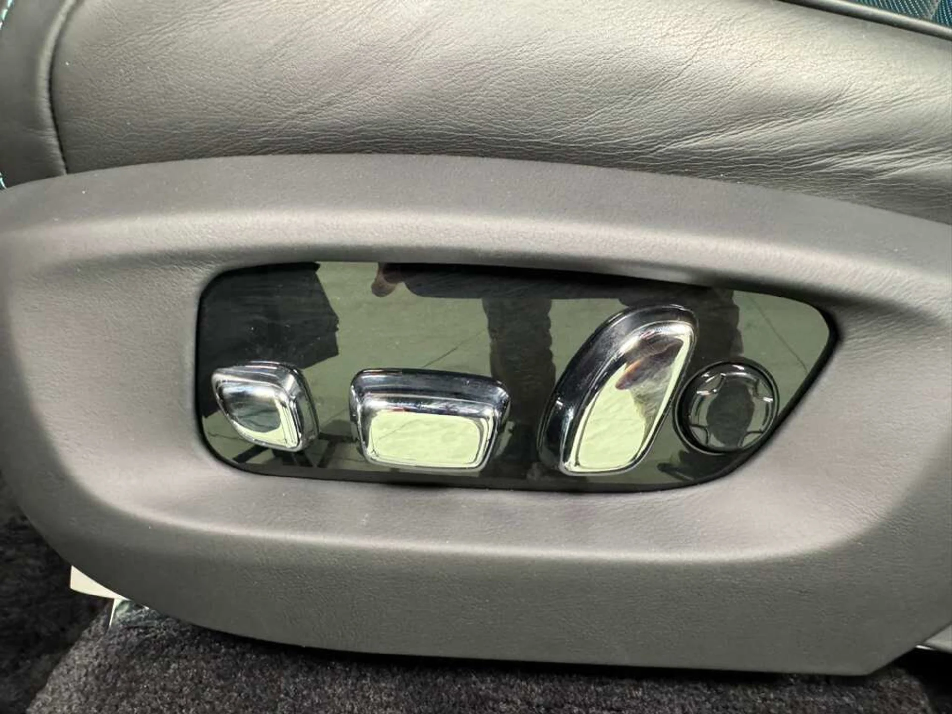 mph035_621792833_aa264648dd892cd77f37f8d187f27547_7f94fc892c